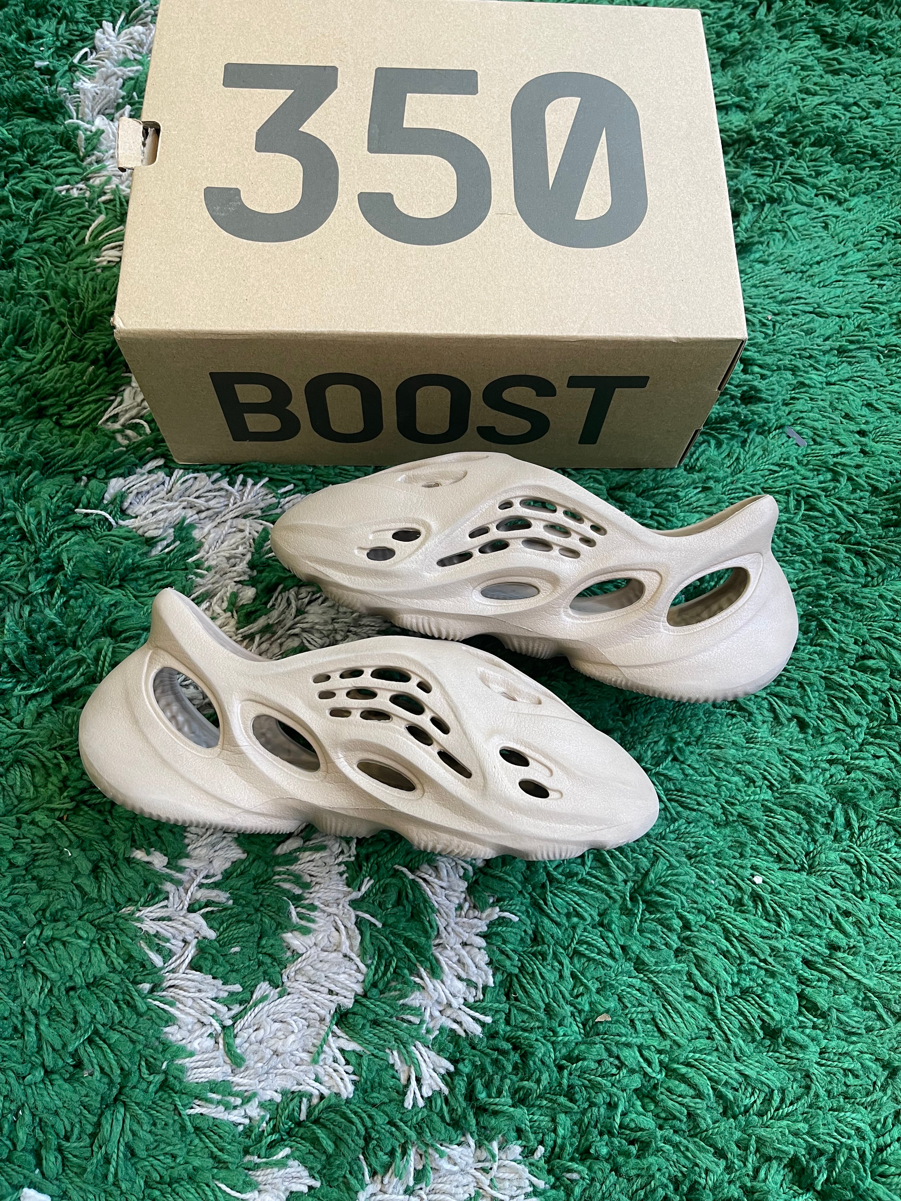 Yeezy Foam Runner “Ochre”