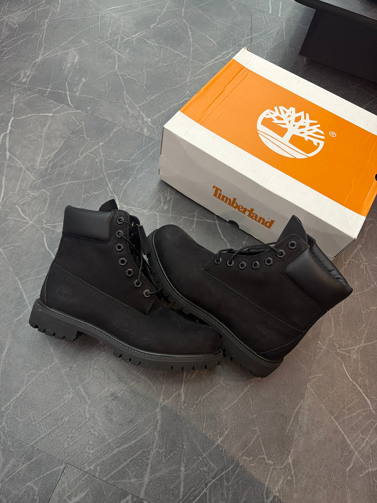 Timberland 6" Boot Black Nubuck Premium