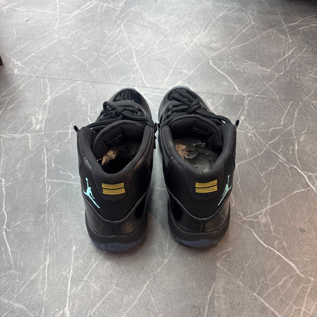 Jordan 11 Retro Gamma Blue (2025) - Image 2