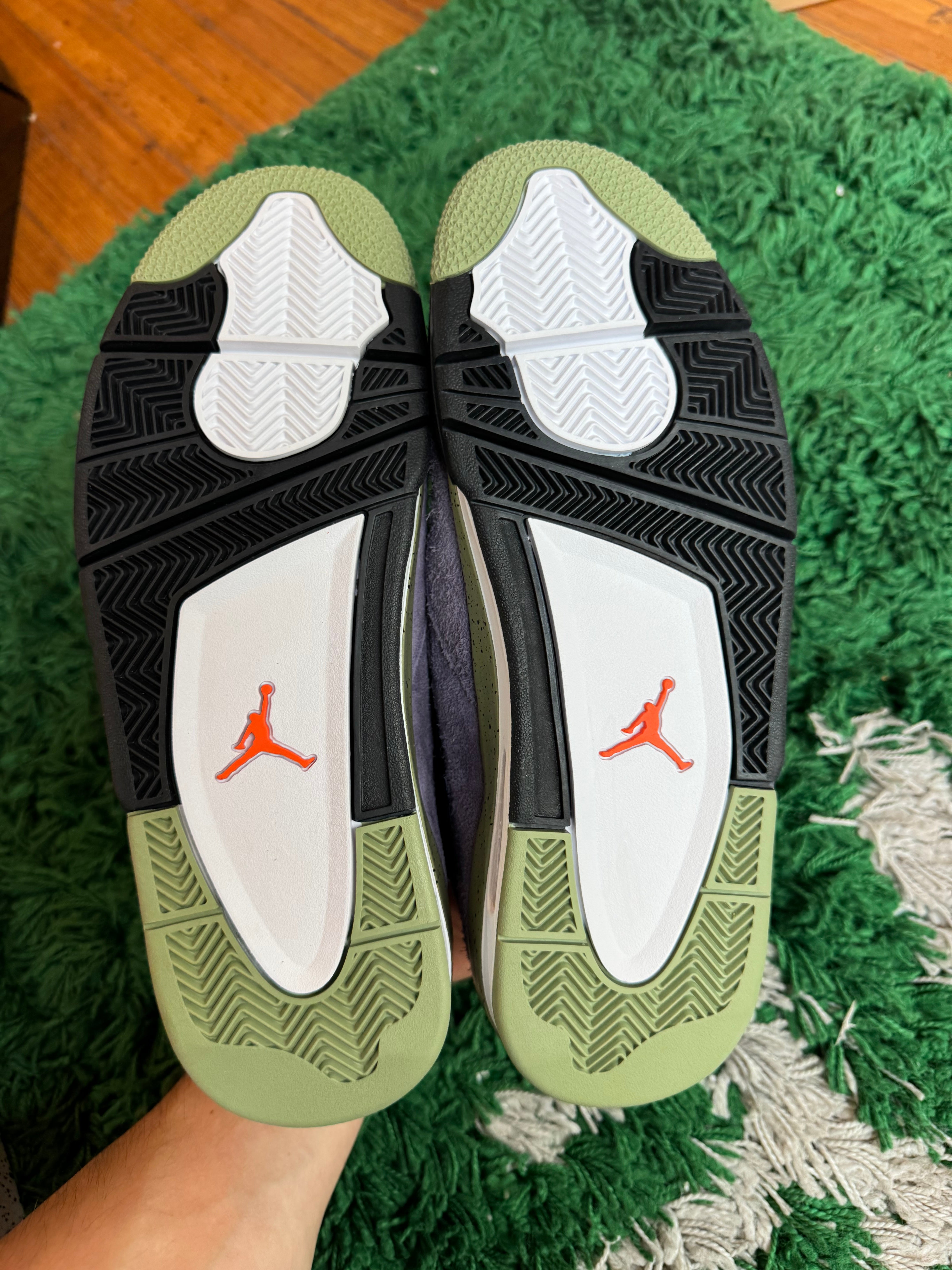 Jordan 4 “Canyon Purple”