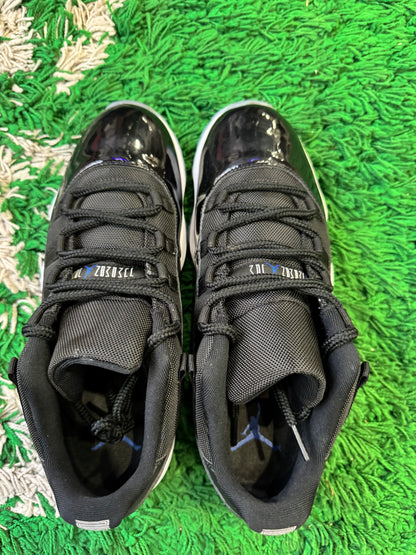 Jordan 11 Low “Space Jam”