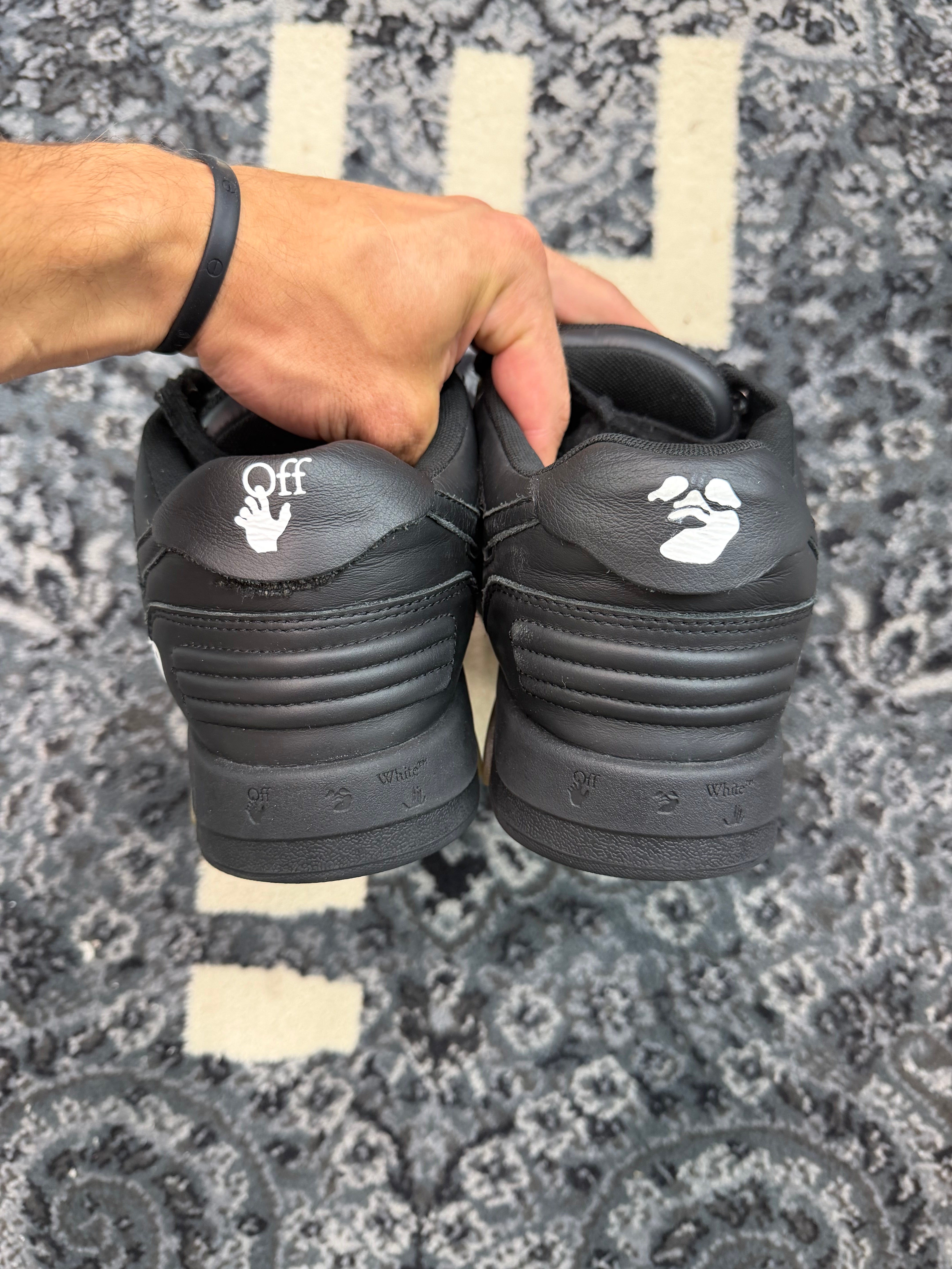 Off White Out Of Office “Black Bubble Letter”