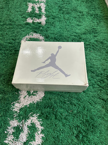 Jordan 4 SB “Pine Green”