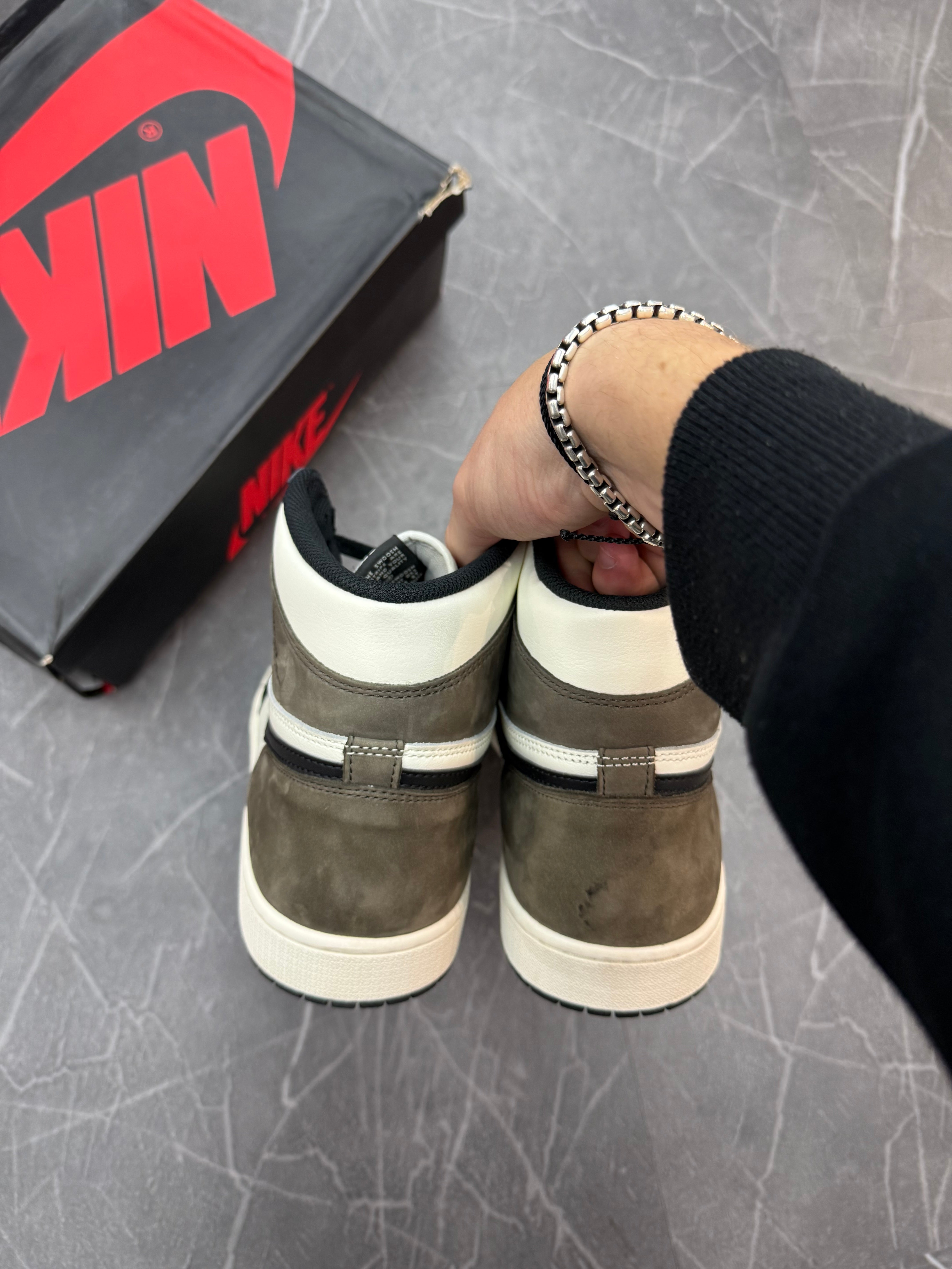 Jordan 1 High “Dark Mocha”