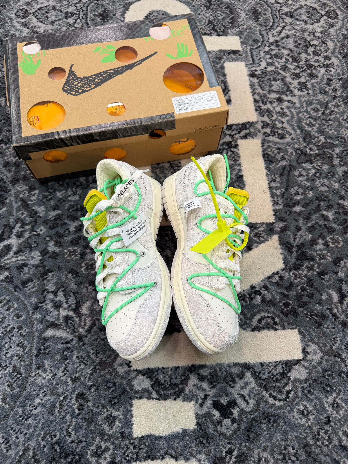 Nike Dunk Low x Off-White “Lot 14”