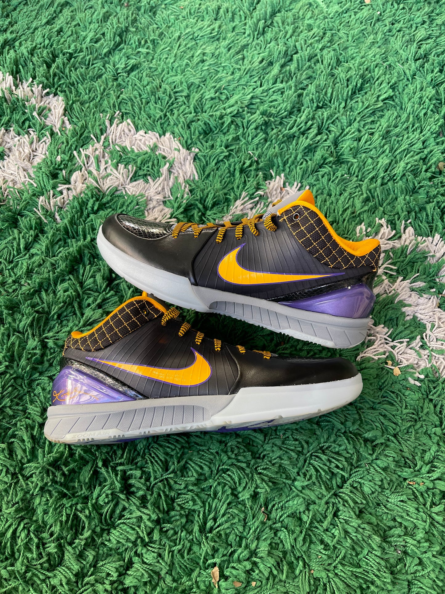 Nike Kobe 4 Protro “Carpe Diem”