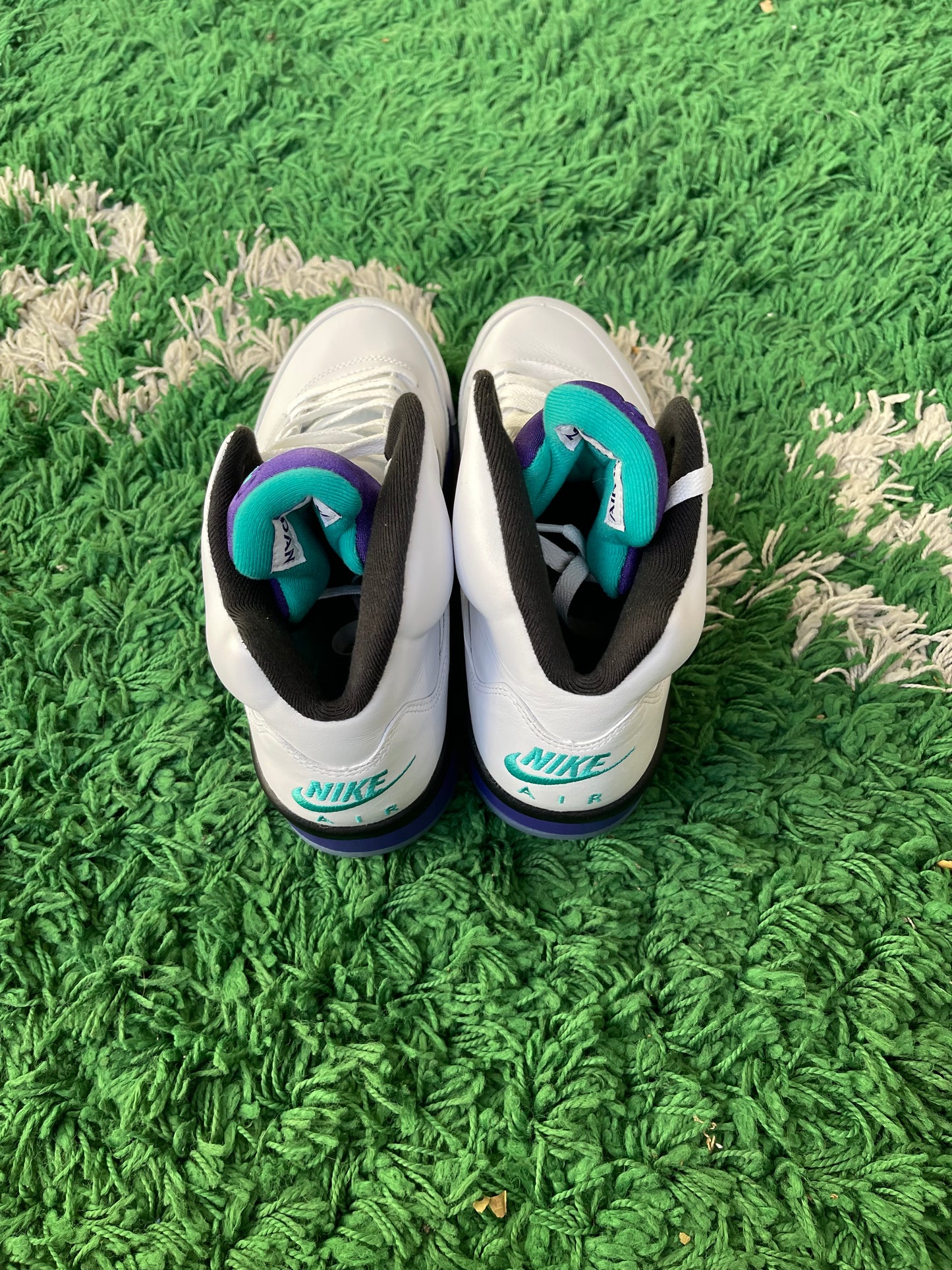 Jordan 5 “Grape”