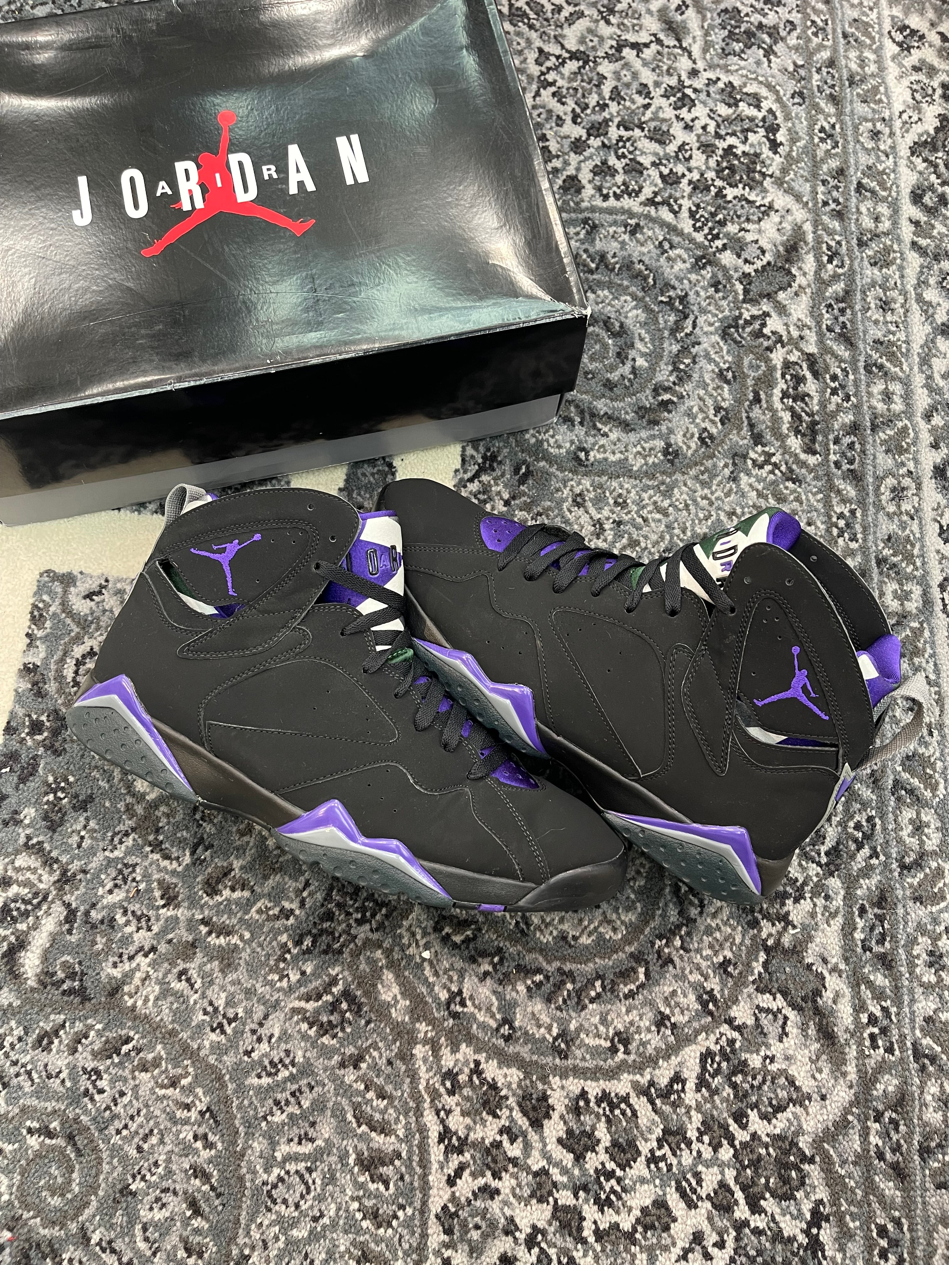 Jordan 7 “Ray Allen Bucks”