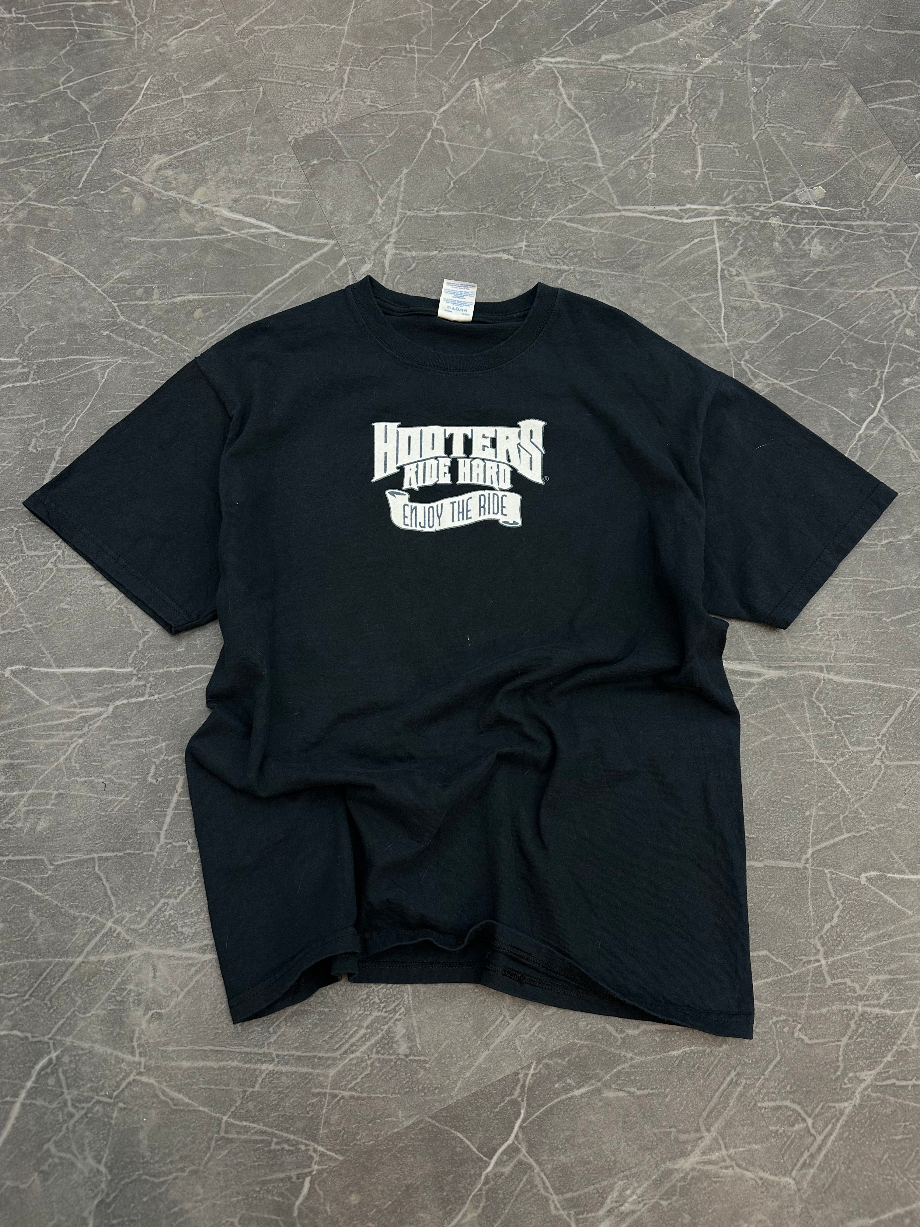 Hooters Ride Hard Bike Tee (L)