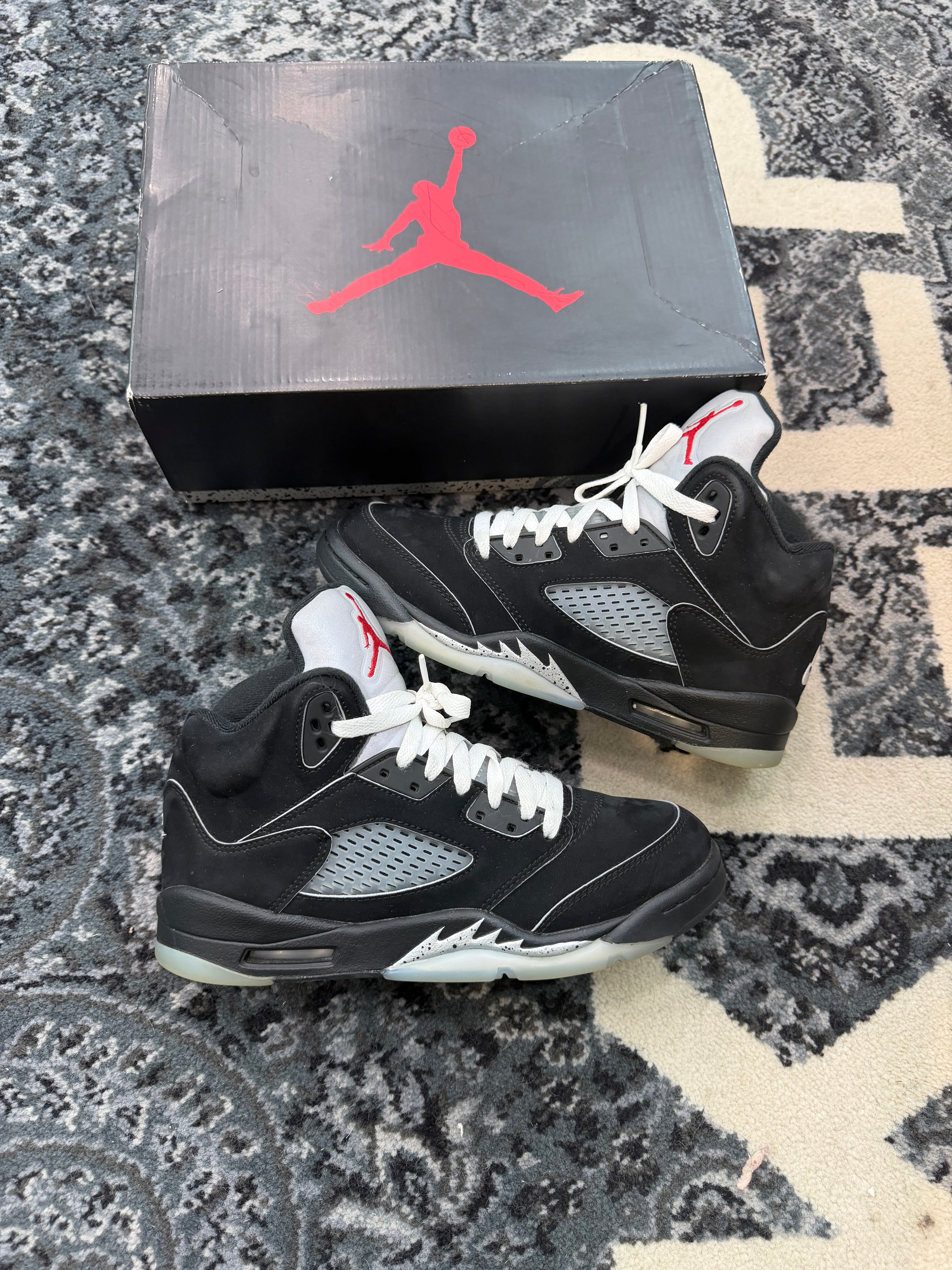 Jordan 5 “Black Metallic Reimagined”