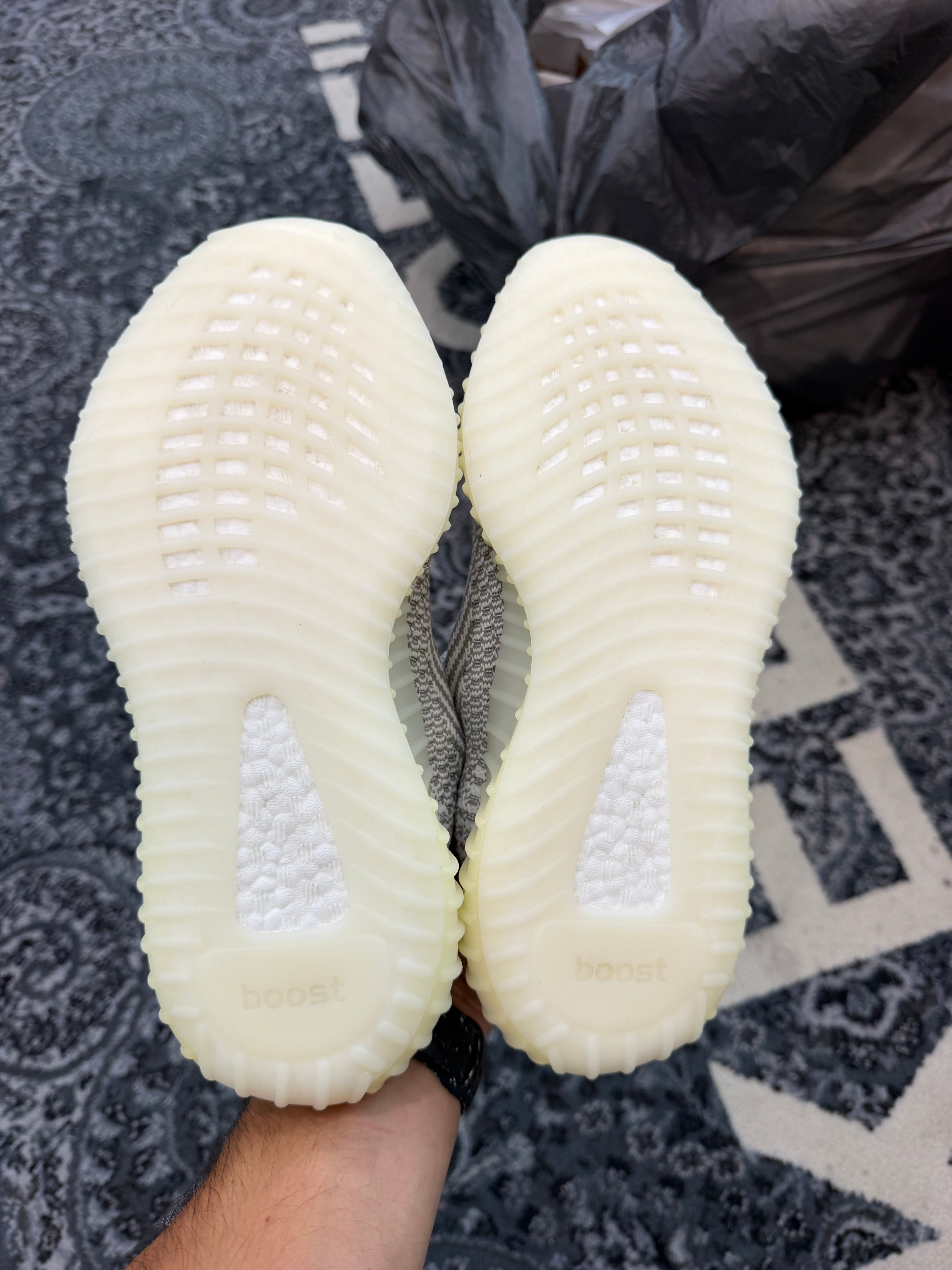 Yeezy 350 “Static Non-Reflective”
