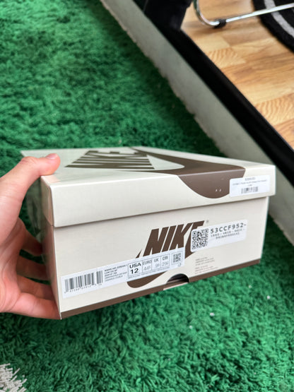 Jordan 1 Low x Travis Scott “Canary”