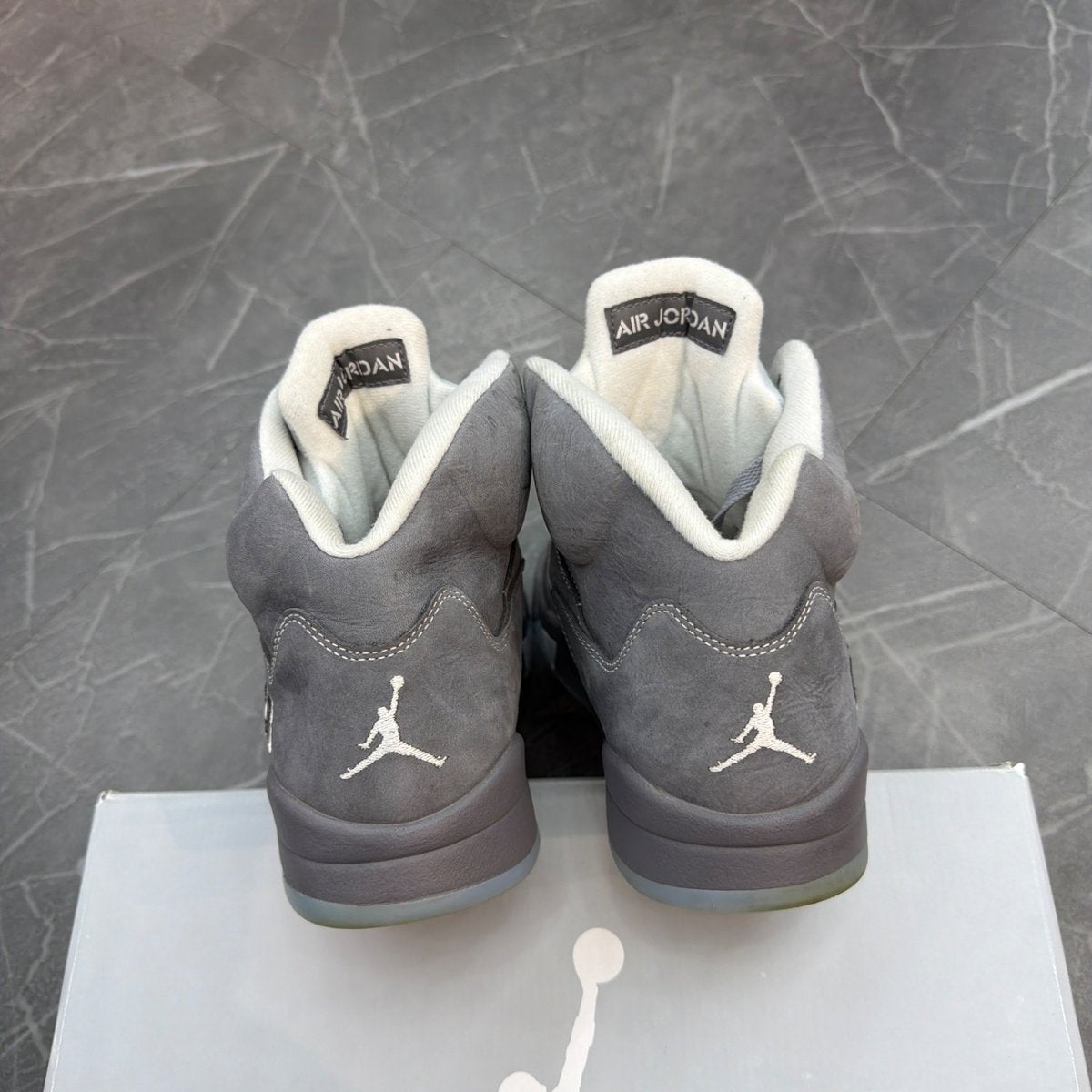 Jordan 5 Retro Wolf Grey (2026) - Image 3