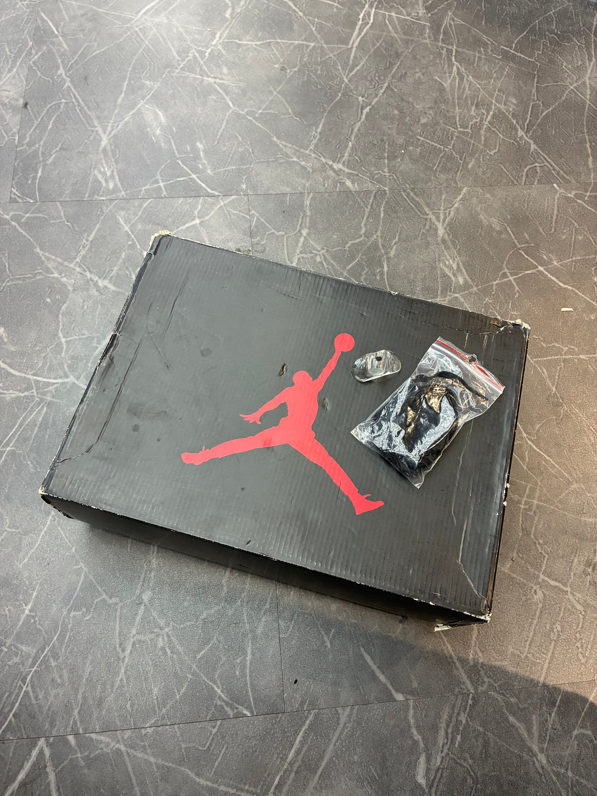 Jordan 5 “Black Metallic”