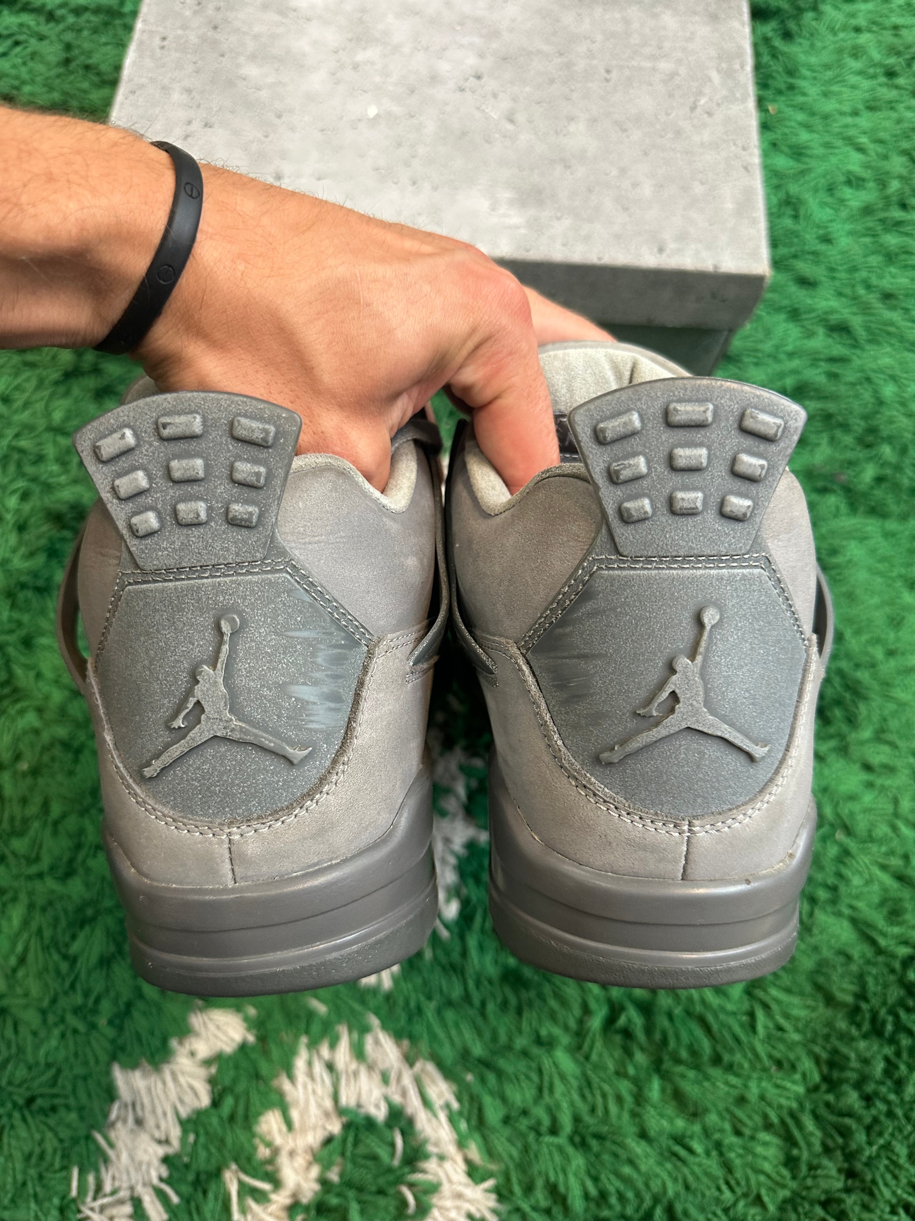 Jordan 4 “Wet Cement”