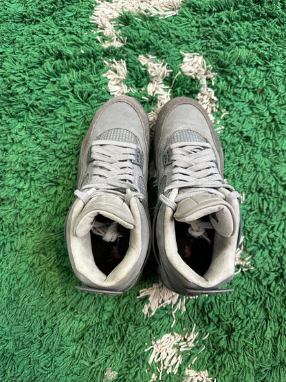 Jordan 4 “Wet Cement”