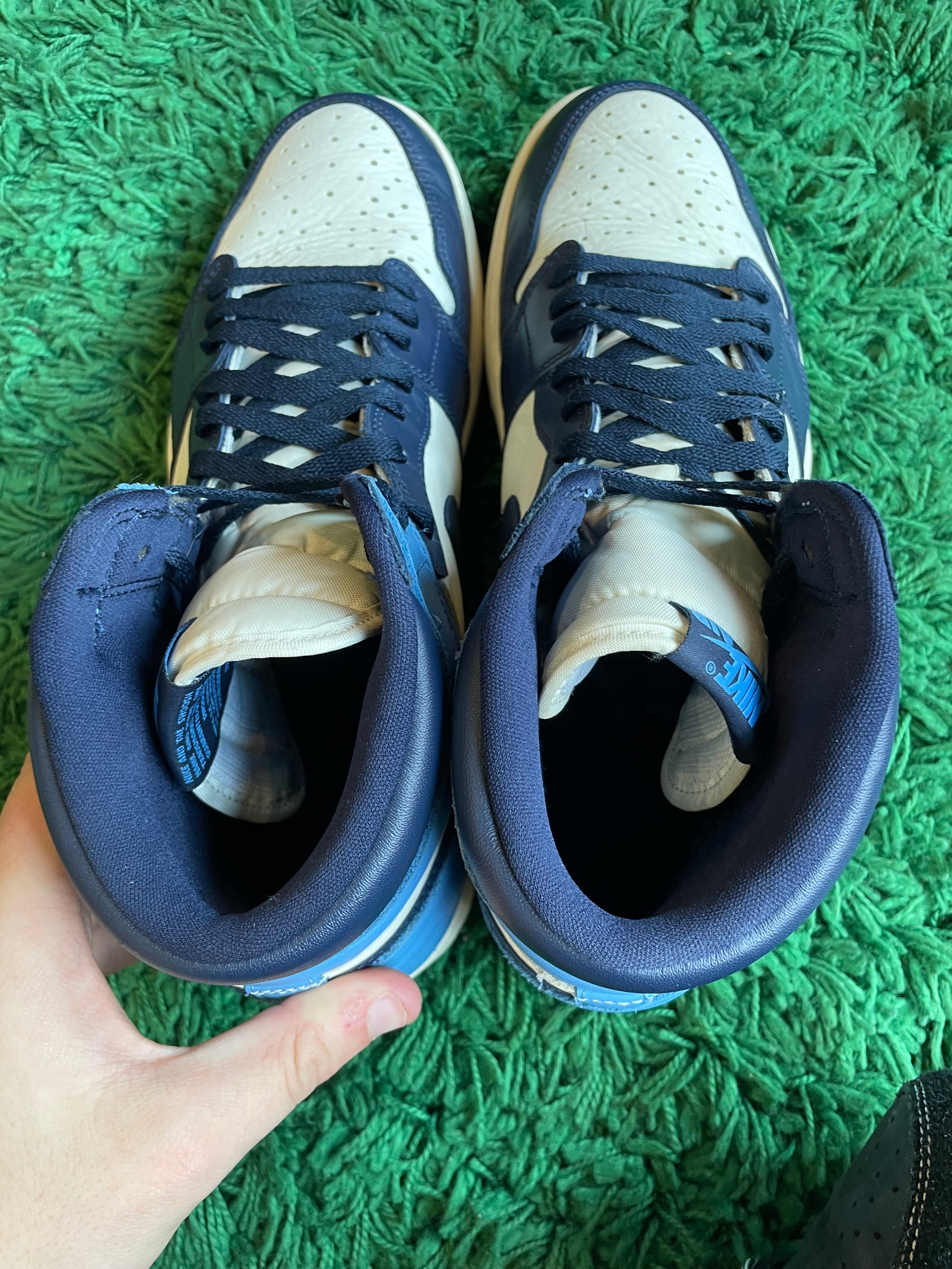 Jordan 1 High “Obsidian”