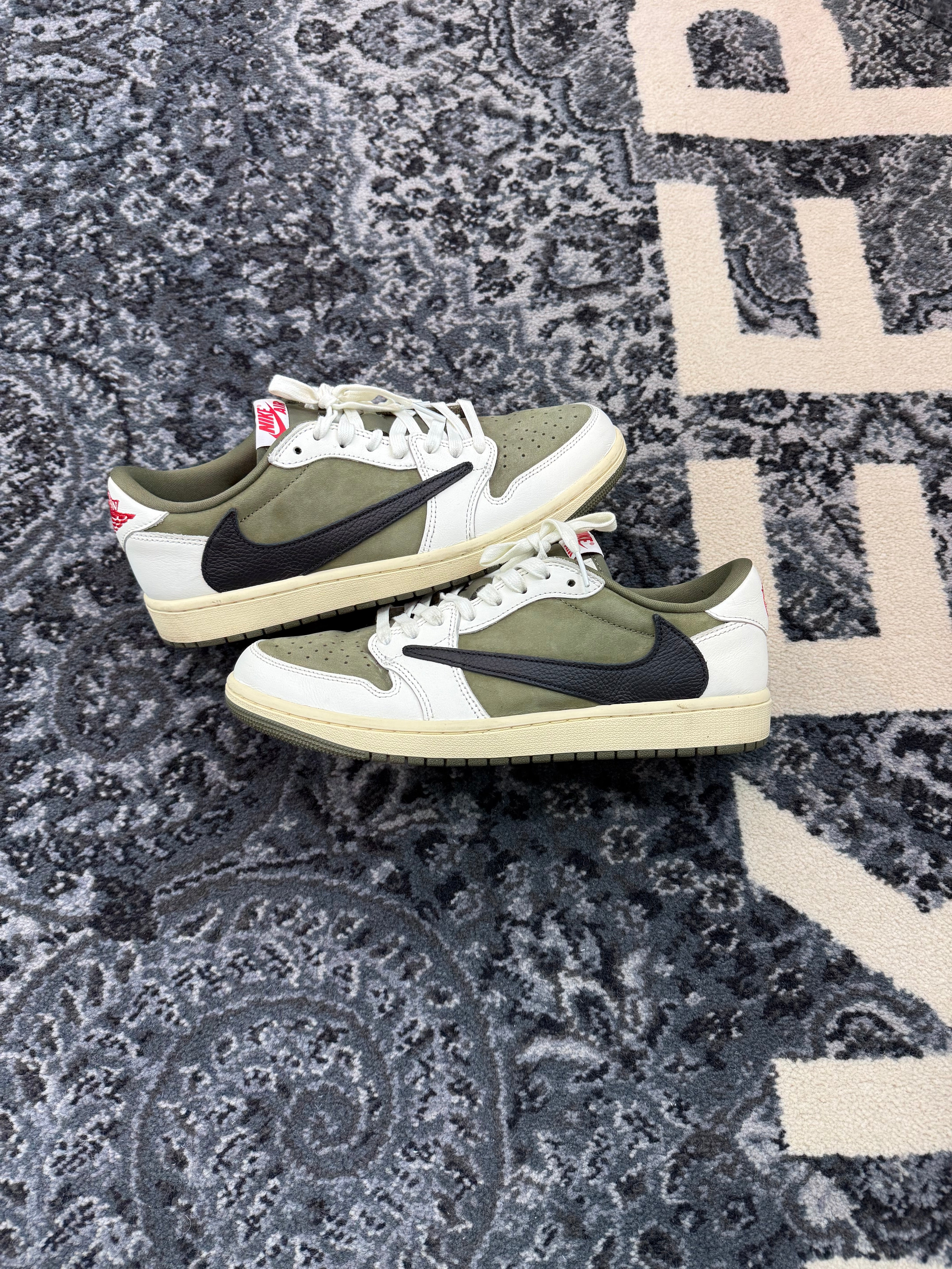Jordan 1 Low Travis Scott “Medium Olive”