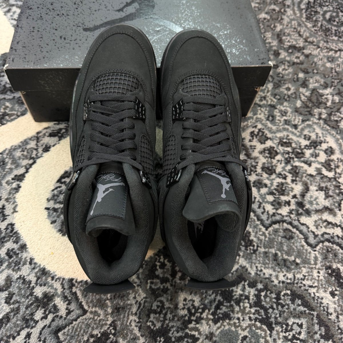 Jordan 4 Retro Black Cat (2025) - side