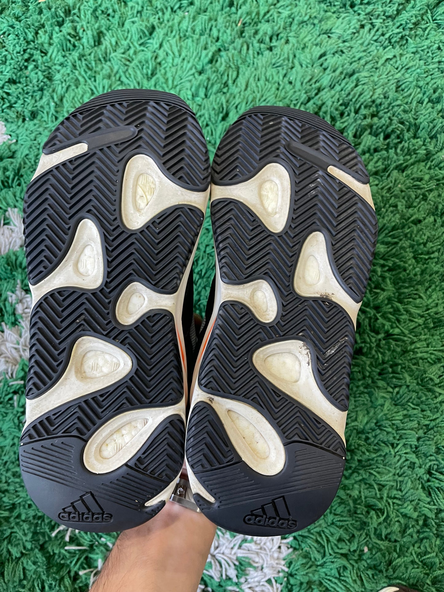 Yeezy 700 “Wave Runner”