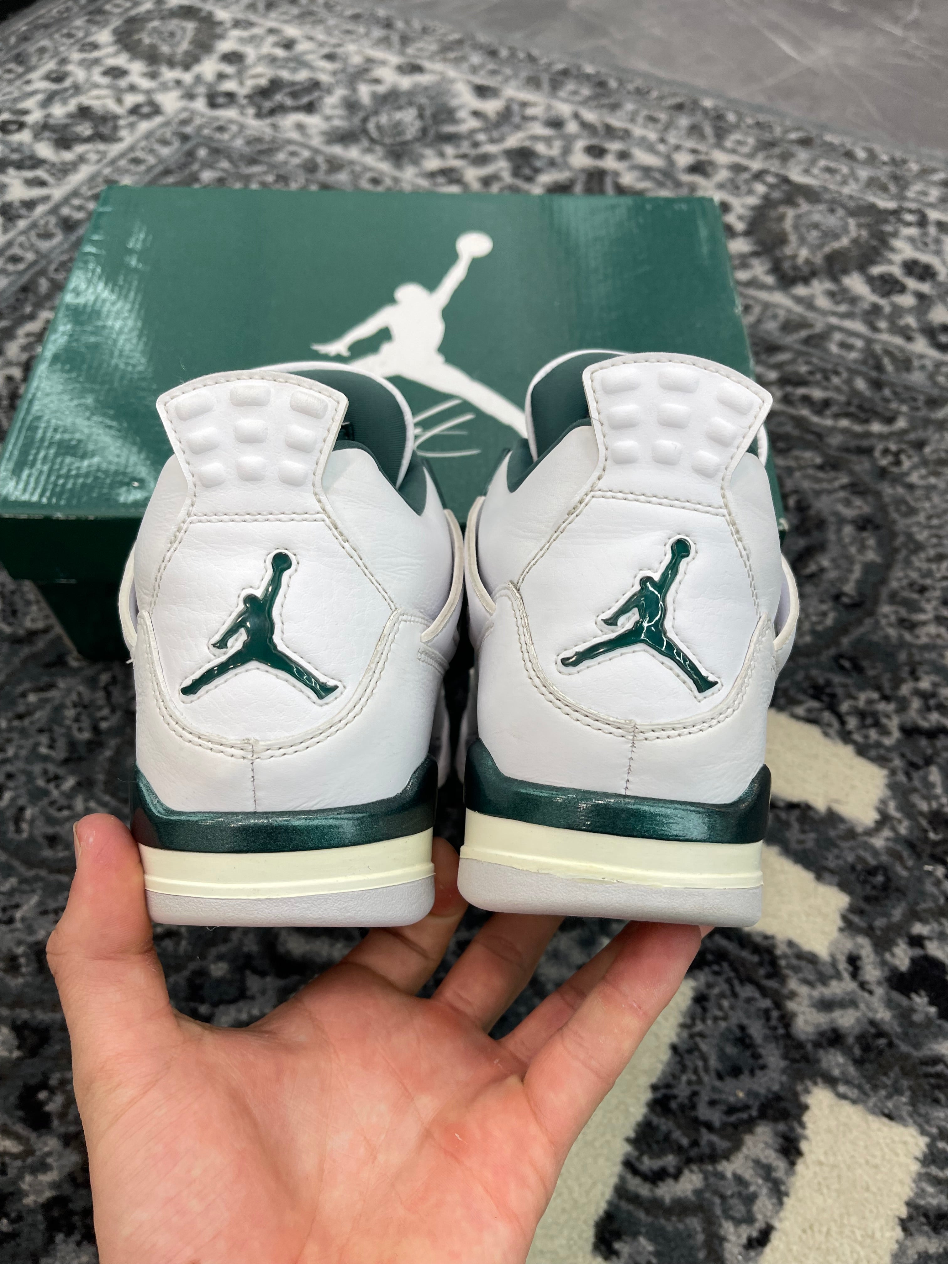 Jordan 4 “Oxidized Green”