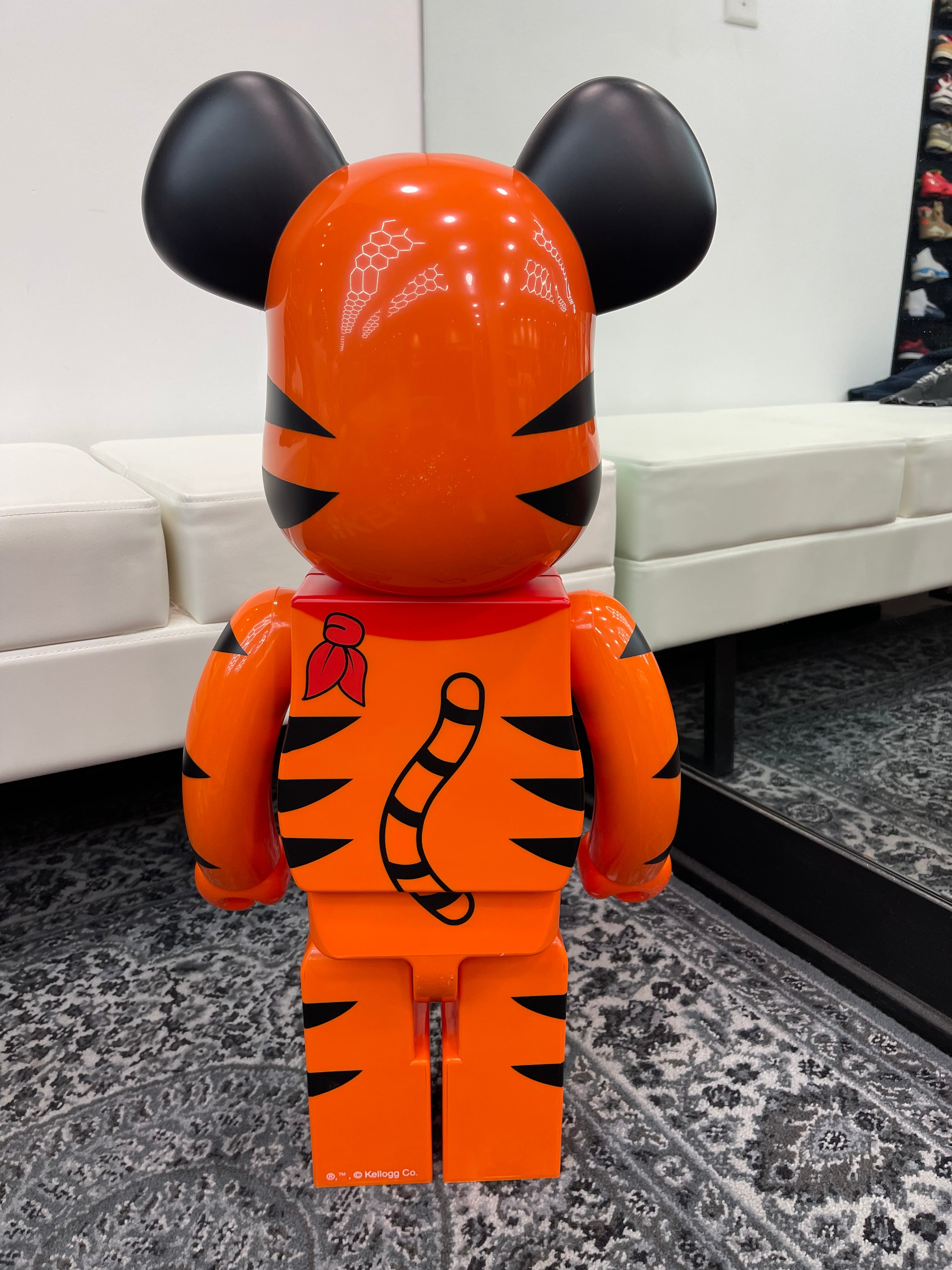 Bearbrick 1000% x Kellogg’s Tony the Tiger “Vintage Ver.”