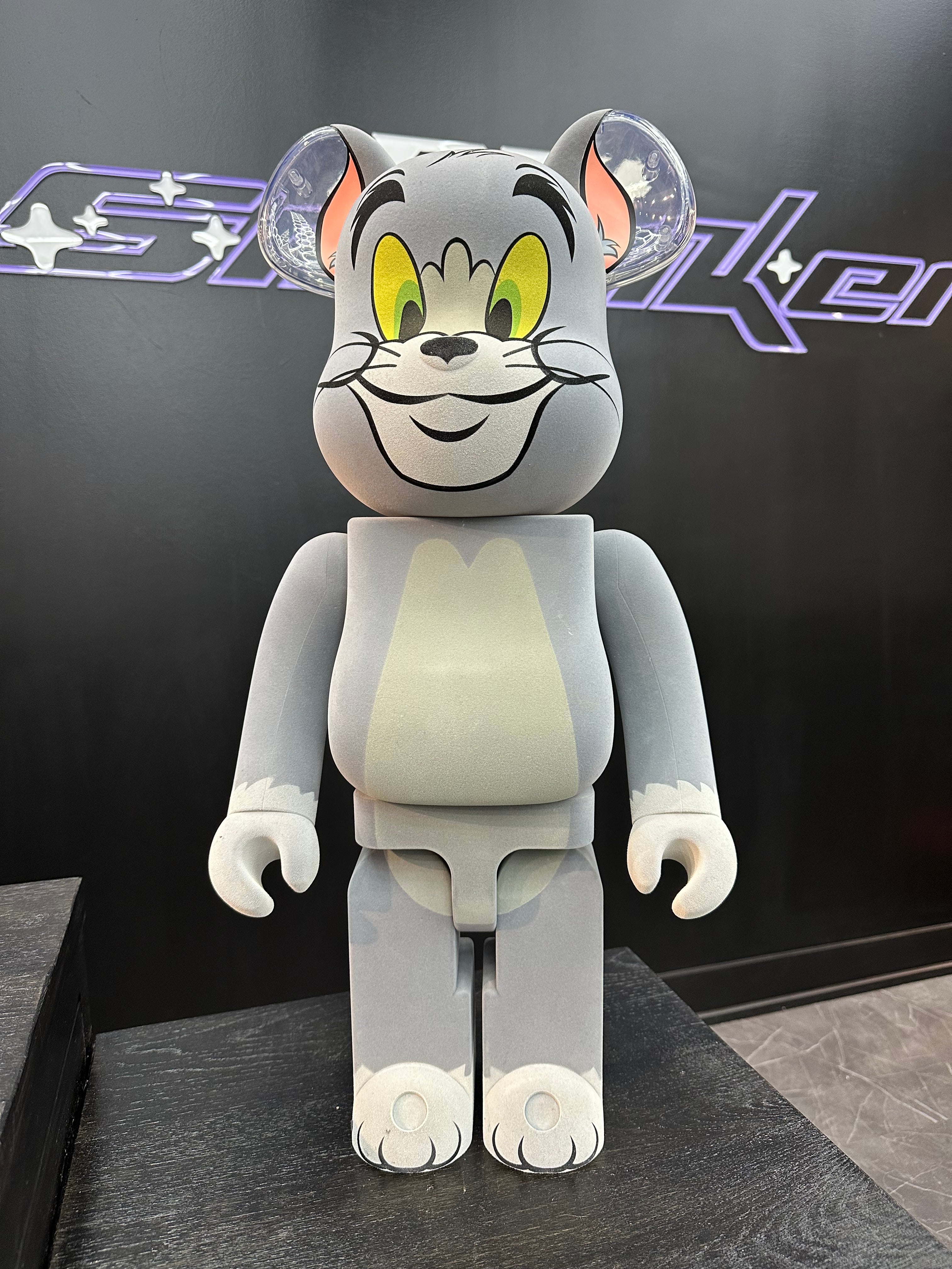 BearBrick 1000% “Tom”