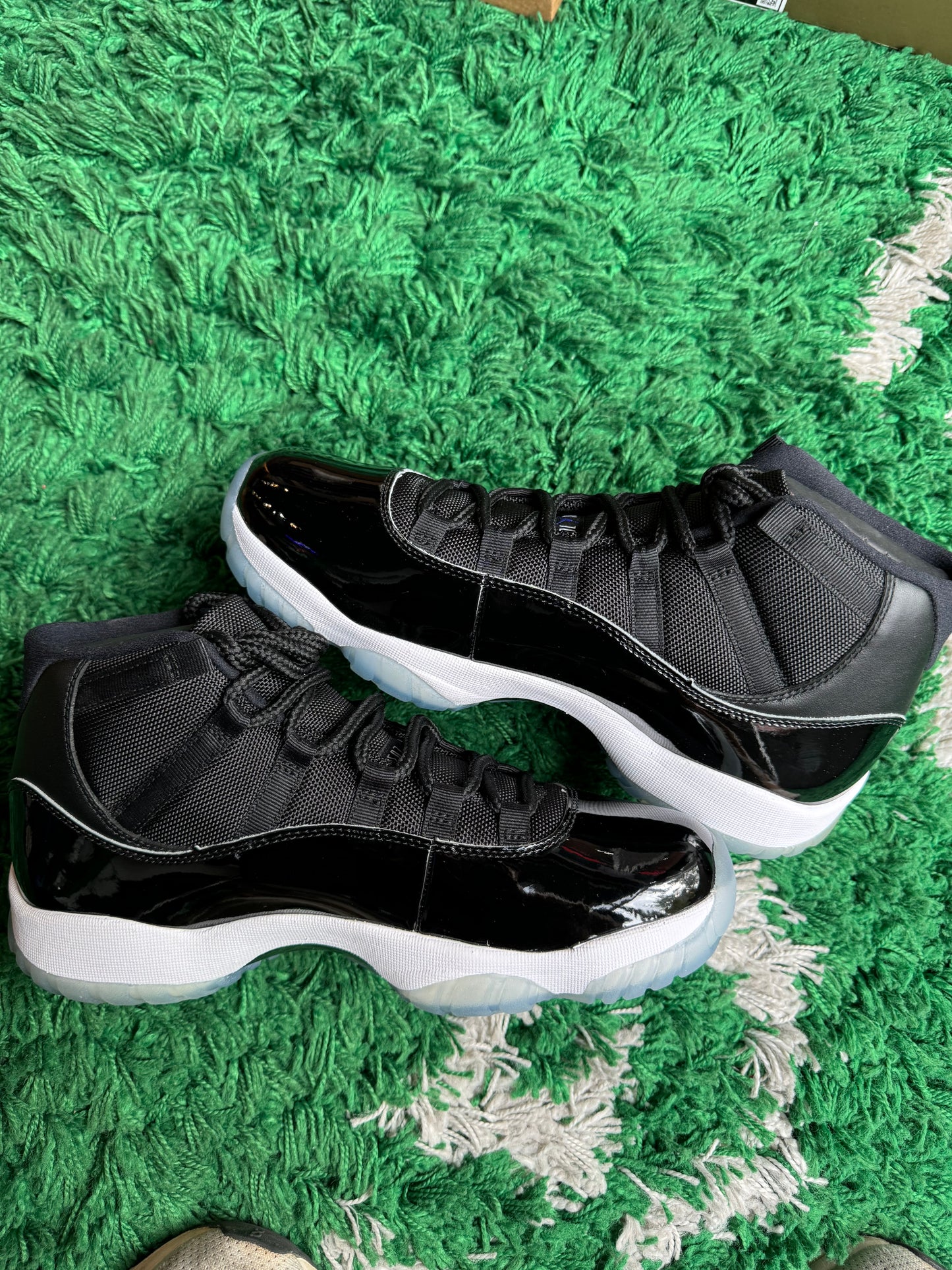 Jordan 11 “Space Jam”