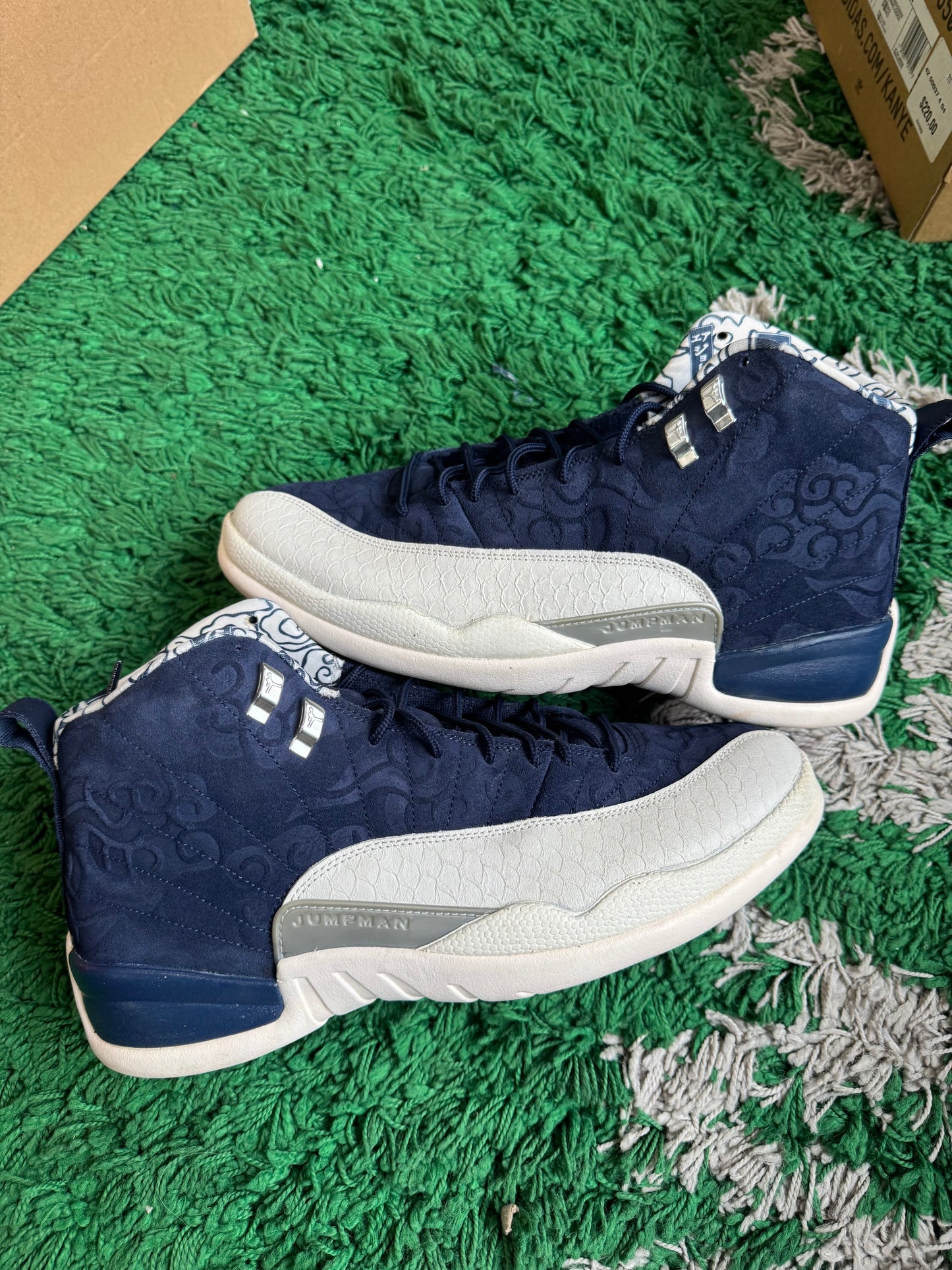 Jordan 12 “International Flight”