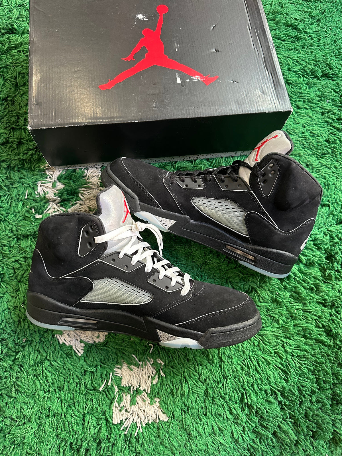 Jordan 5 “Black Metallic Reimagined” (Size 14) (Lightly Worn) - Image 2