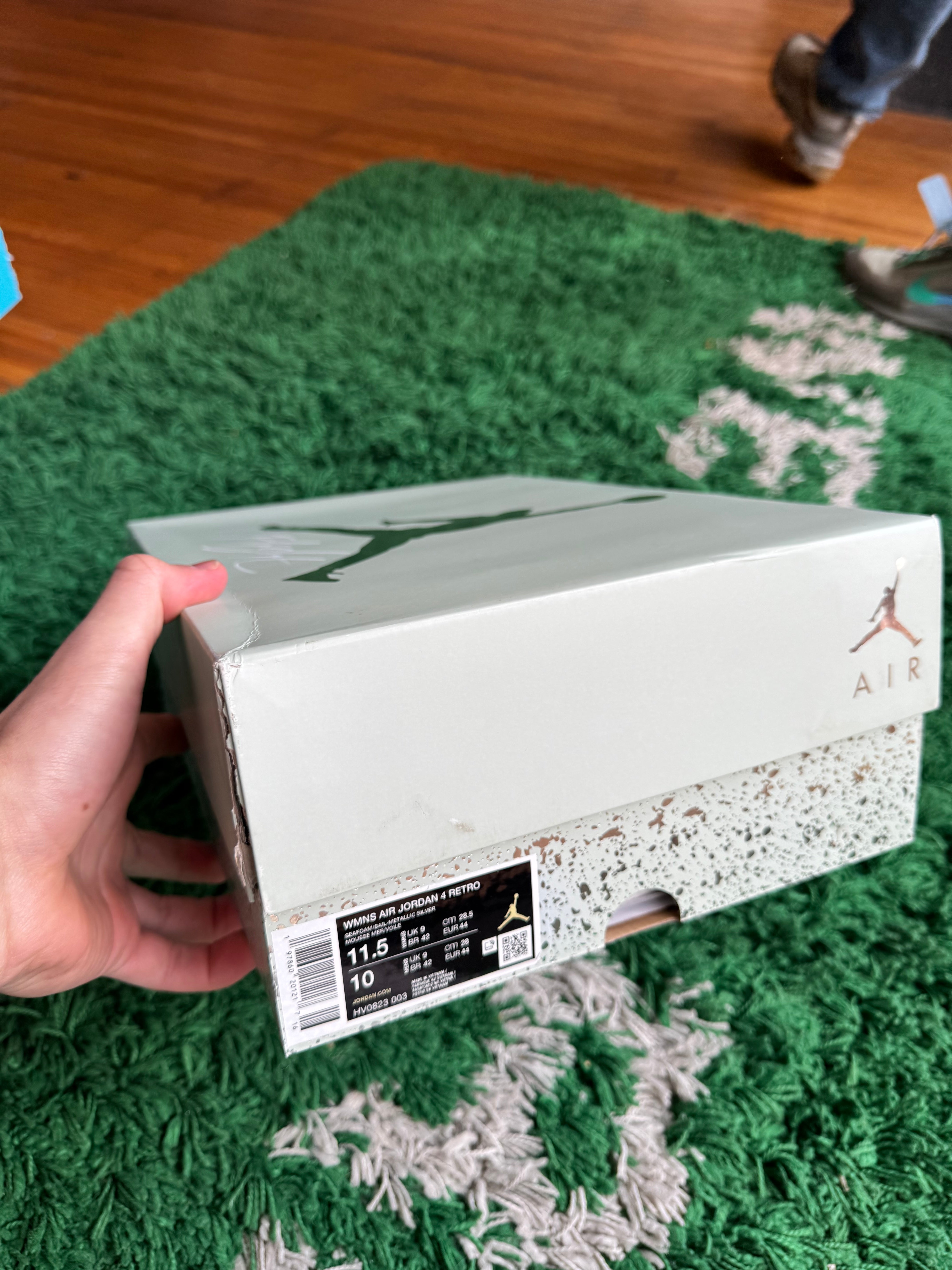 Jordan 4 “Seafoam Sail”