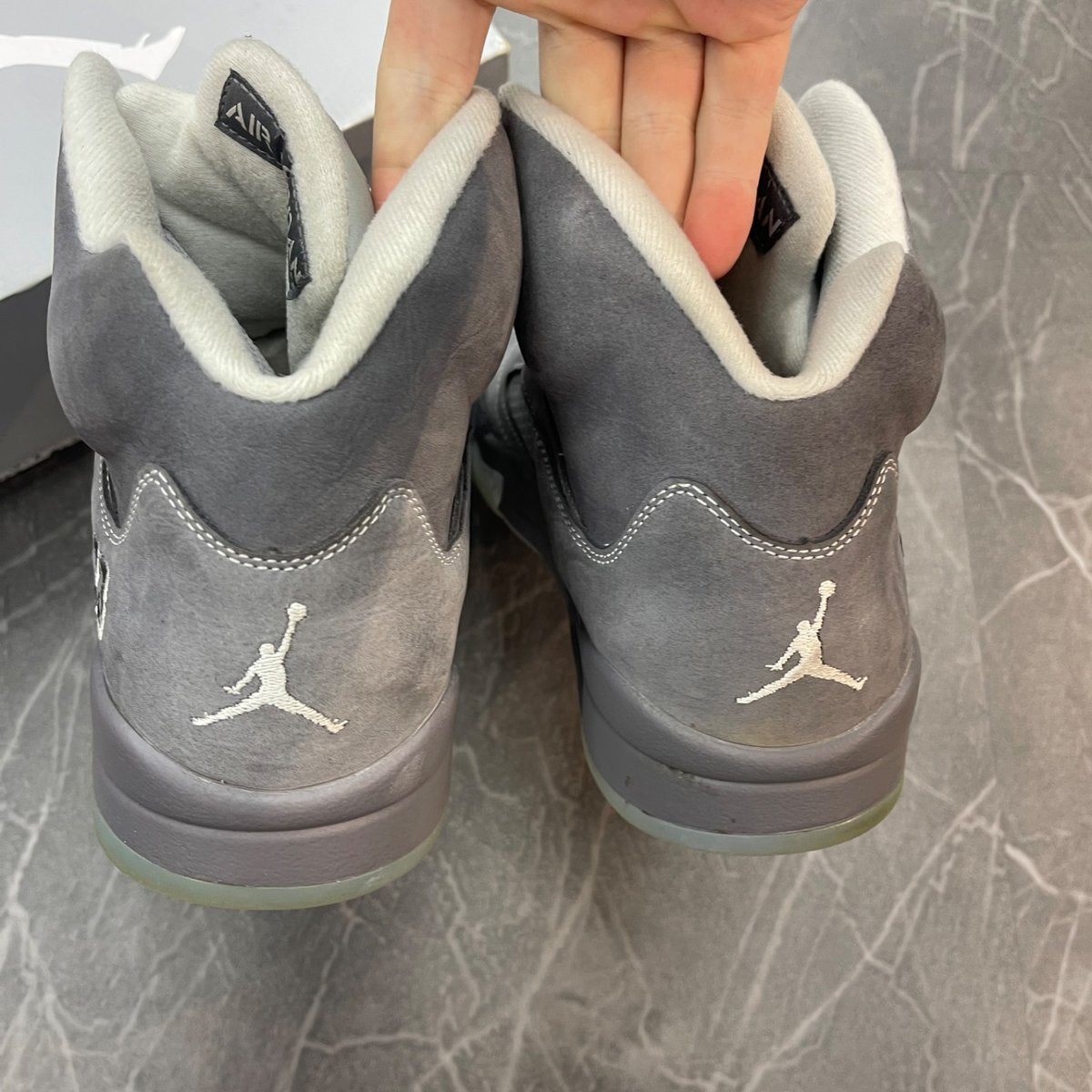 Jordan 5 Retro Wolf Grey (2026) (Size 11.5) (Moderately Worn)