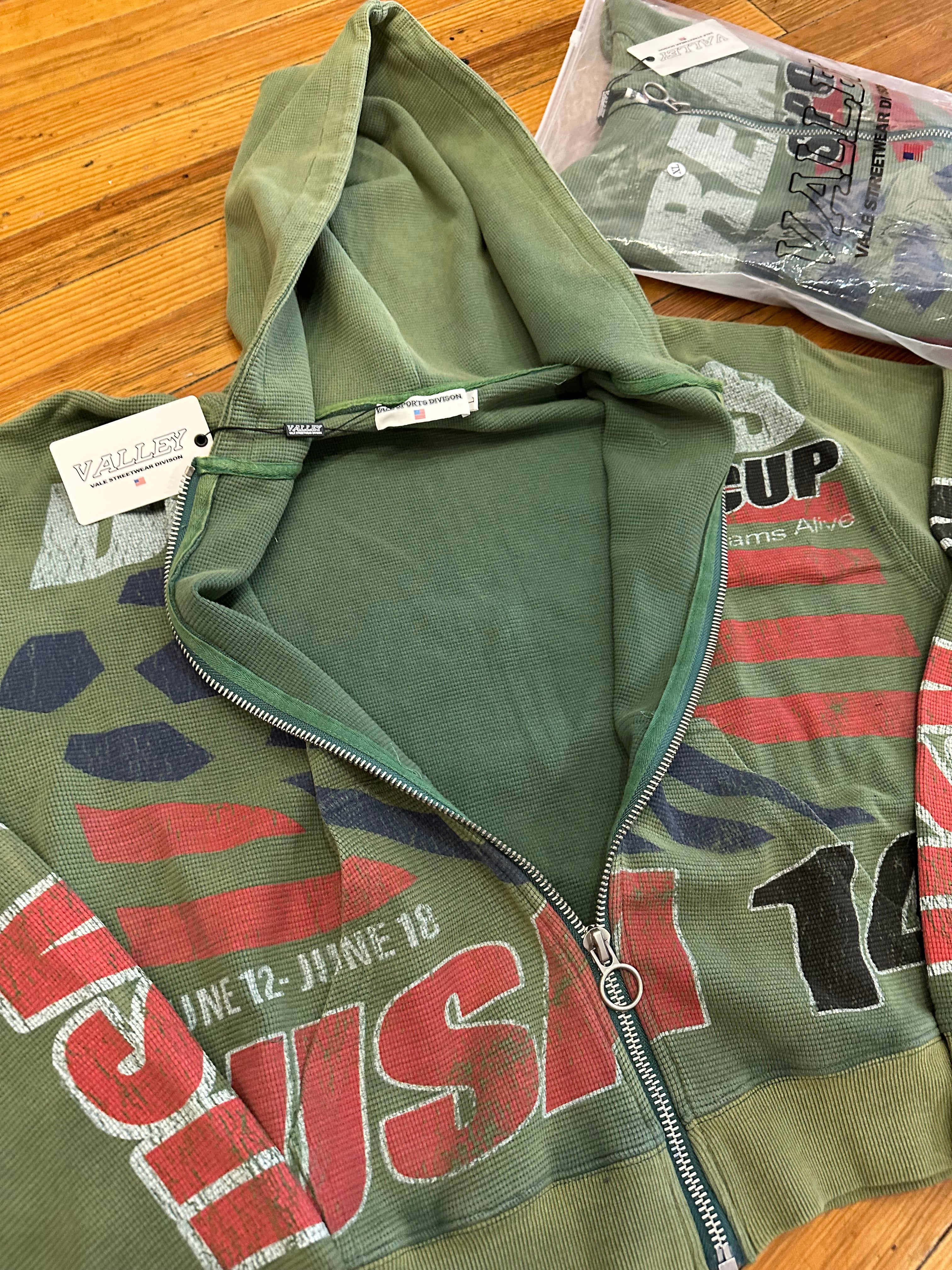 Vale USA14 Thermal Green Zip Up