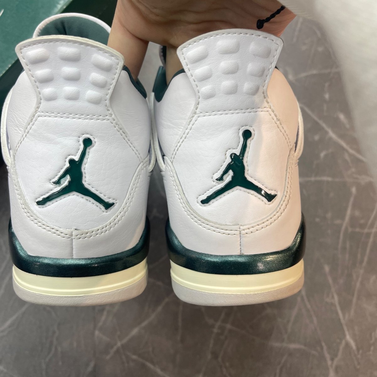 Jordan 4 Retro Oxidized Green (Size 9) (Lightly Worn)