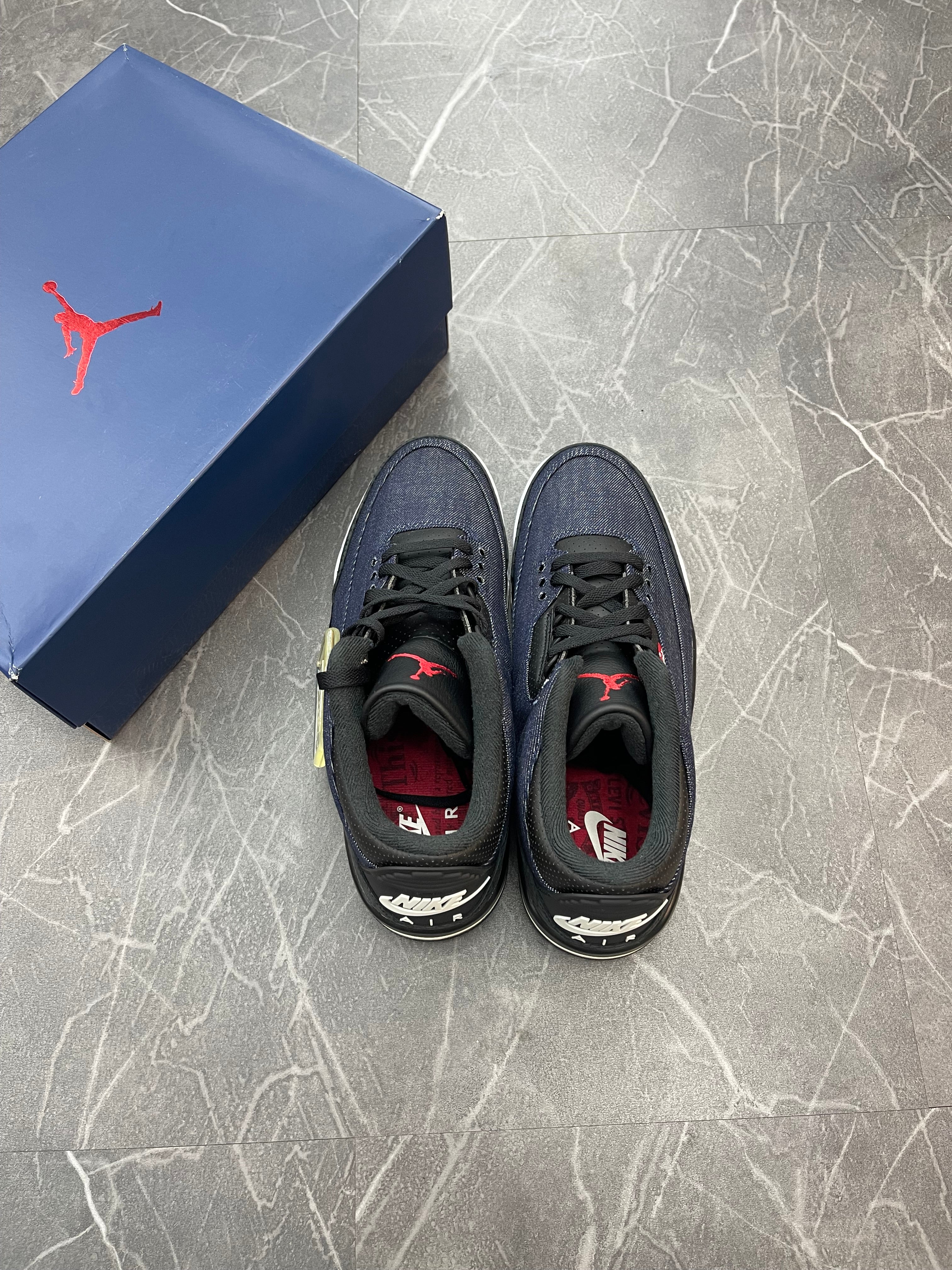 Jordan 2 Levi’s “Indigo”