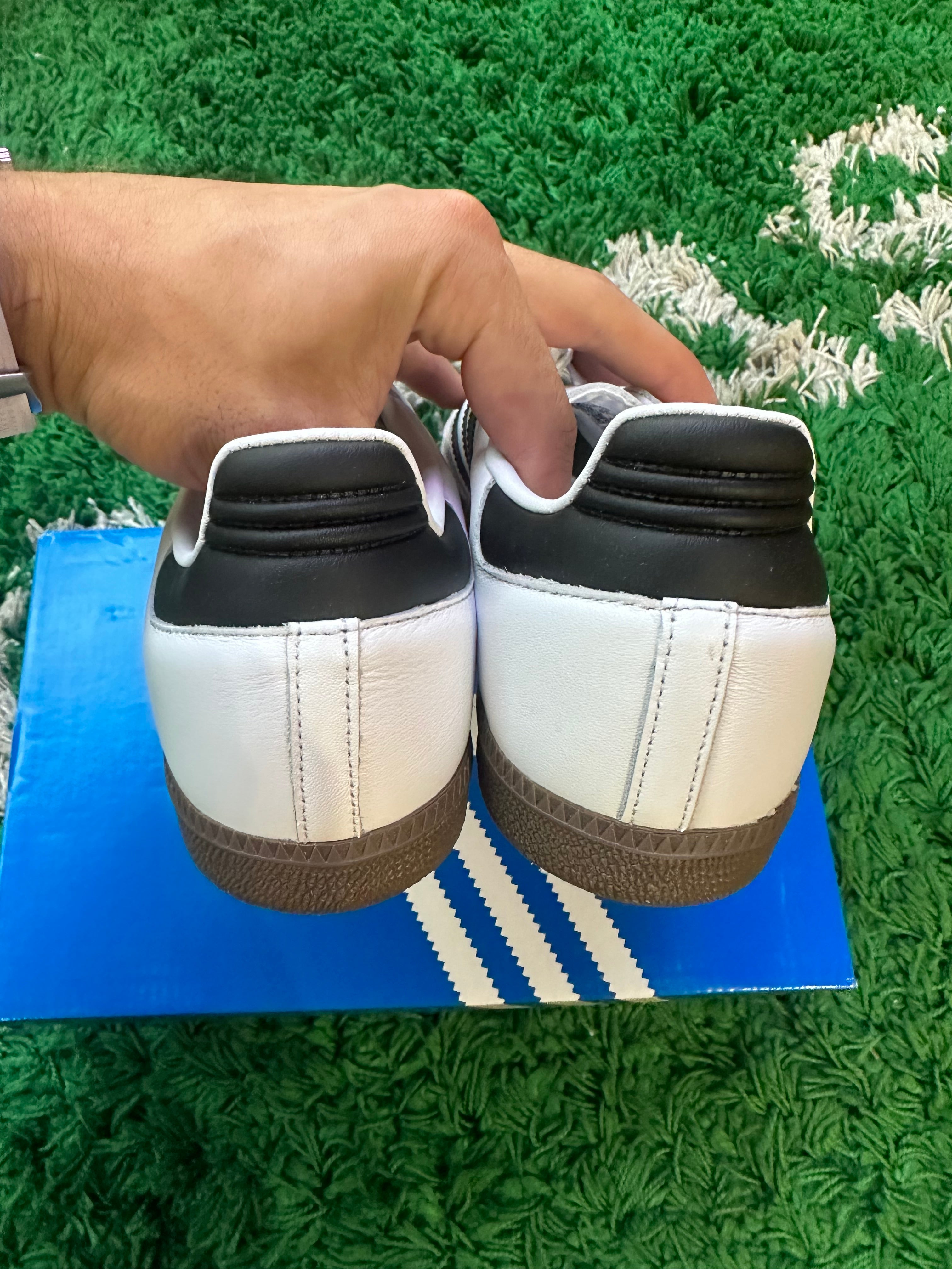 Adidas “Samba Og”