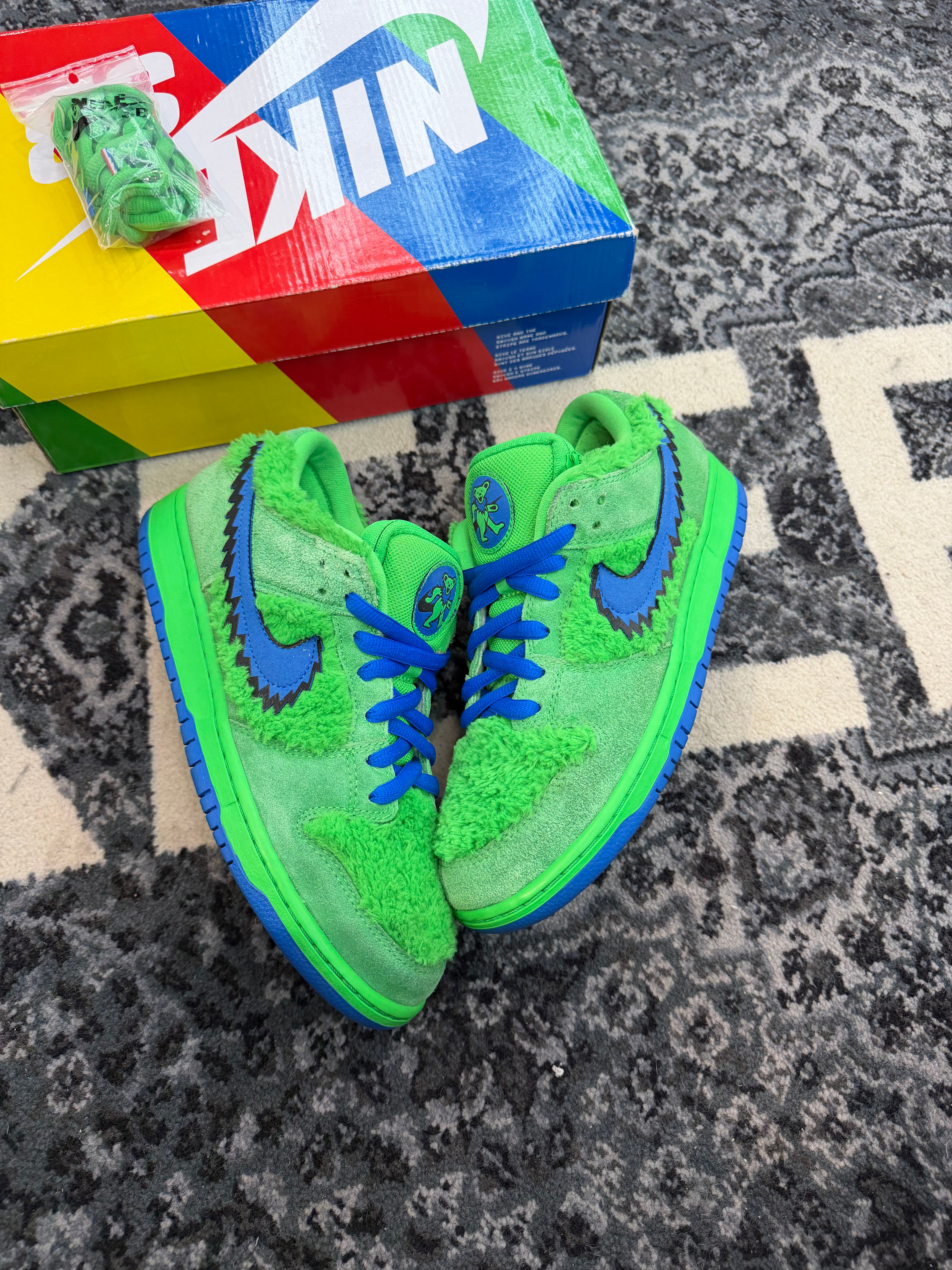 Nike SB Dunk Low Grateful Dead Bears “Green”