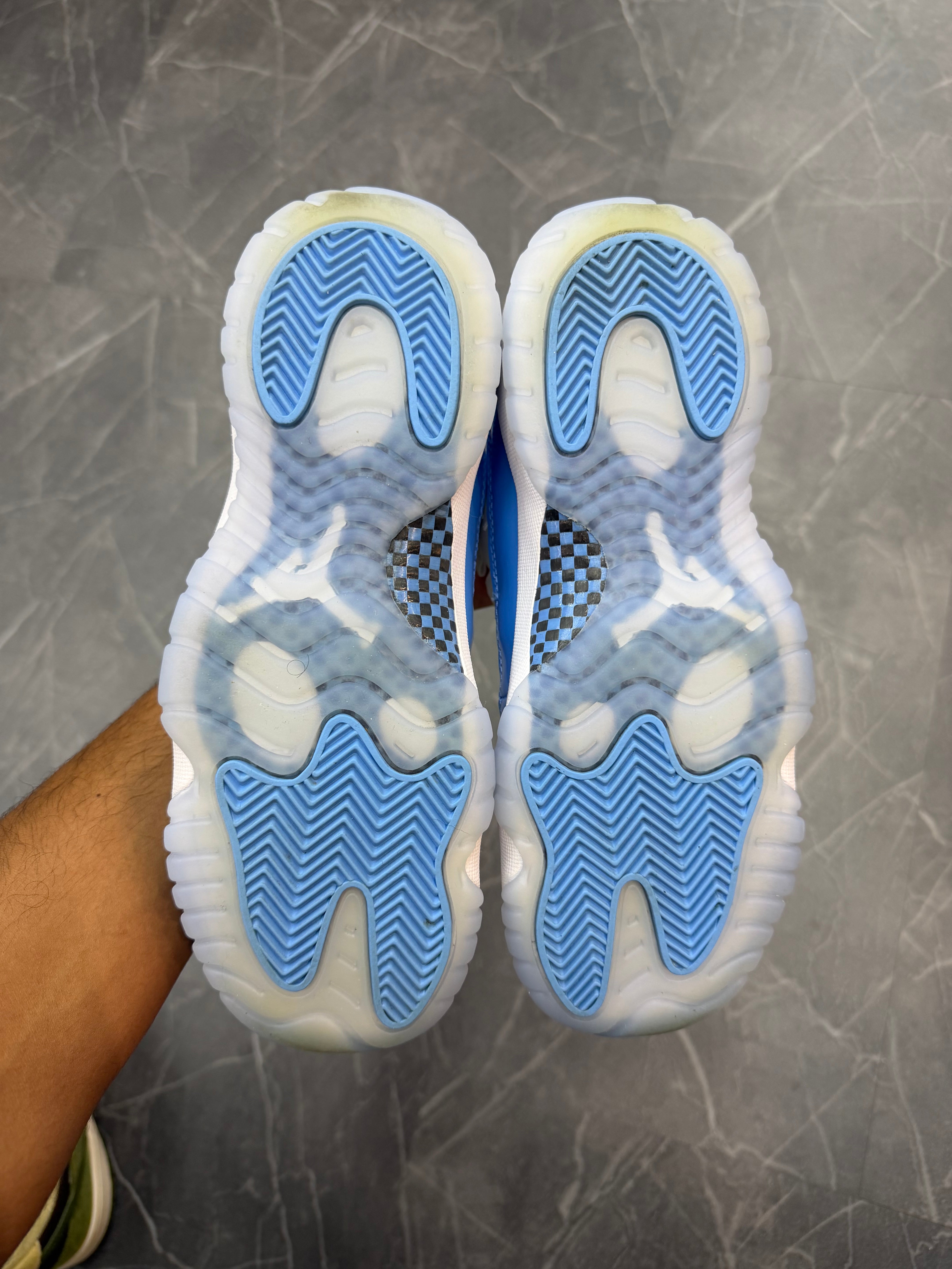 Jordan 11 Low “University Blue” (2026)