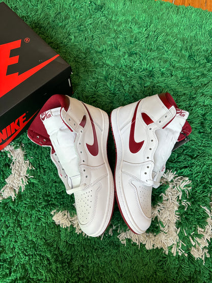 Jordan 1 High 85’ “Metallic Burgundy”