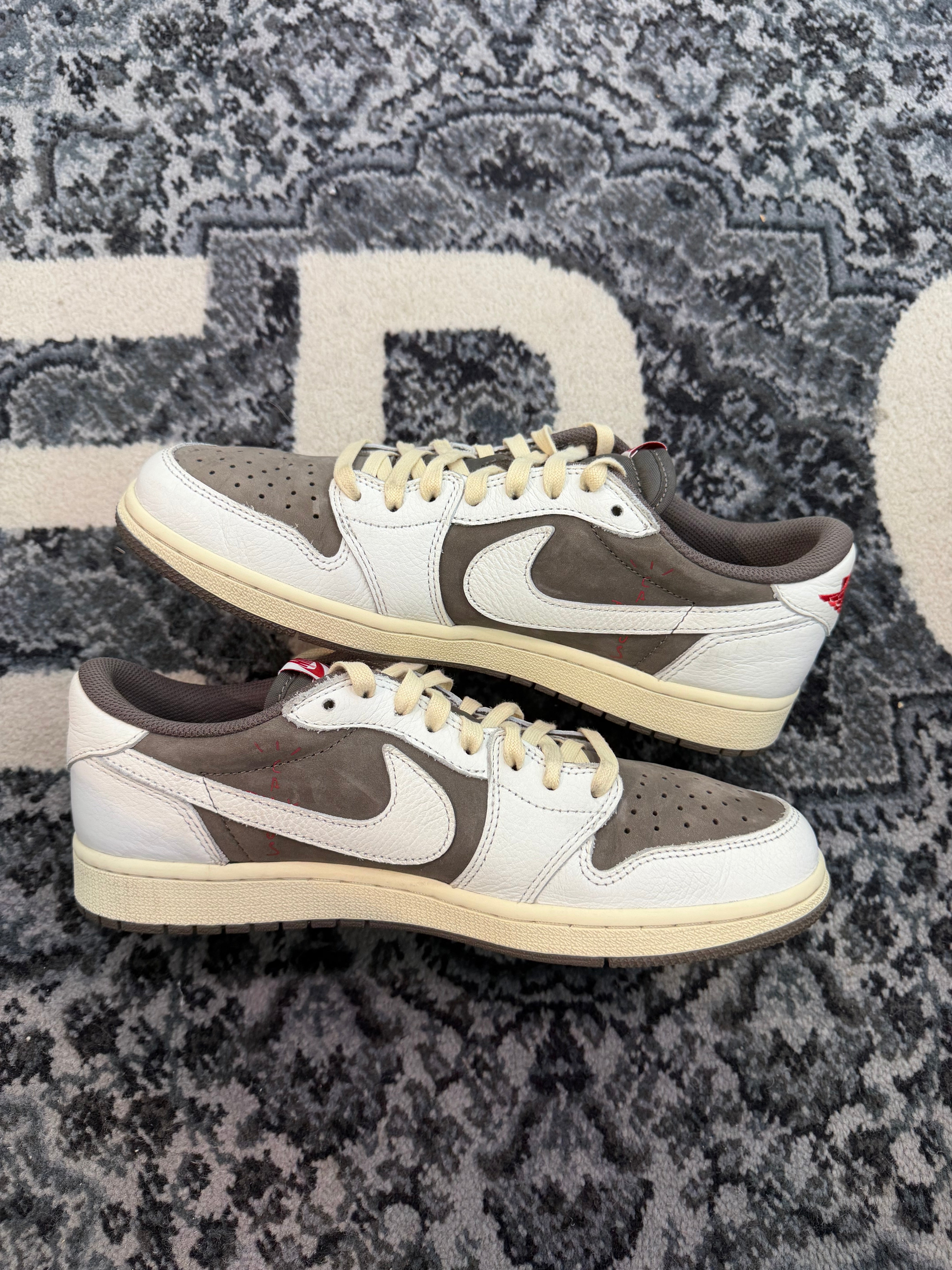 Jordan 1 Low Travis Scott “Reverse Mocha”