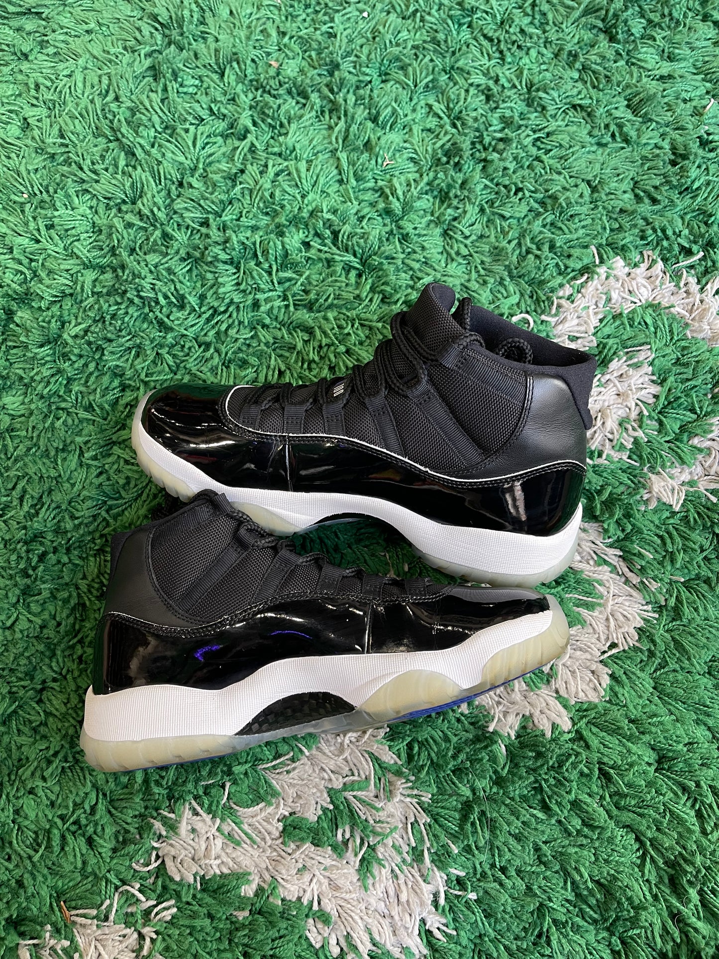 Jordan 11 “Space Jam” (2016)