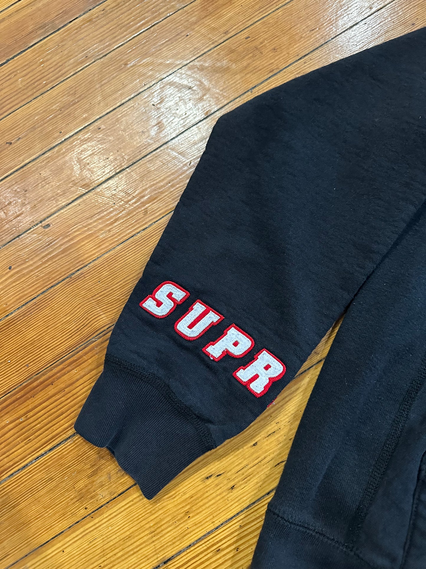 Supreme Hoodie “Black Red Sleeve”