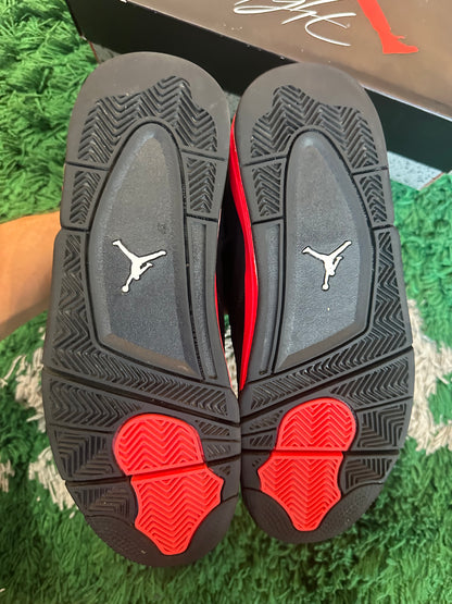 Jordan 4 “Red Thunder”