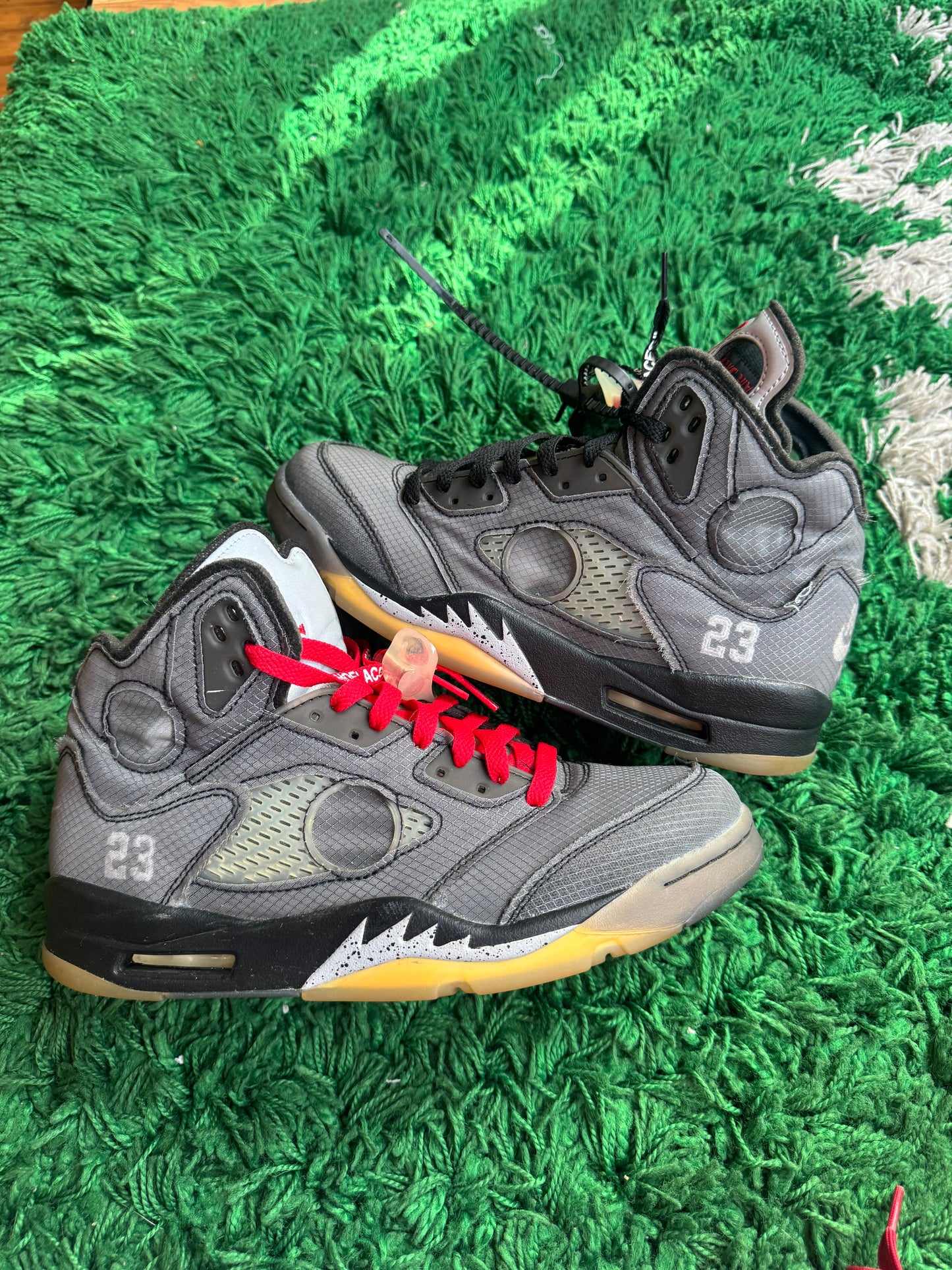 Jordan 5 x Offwhite “Muslin”