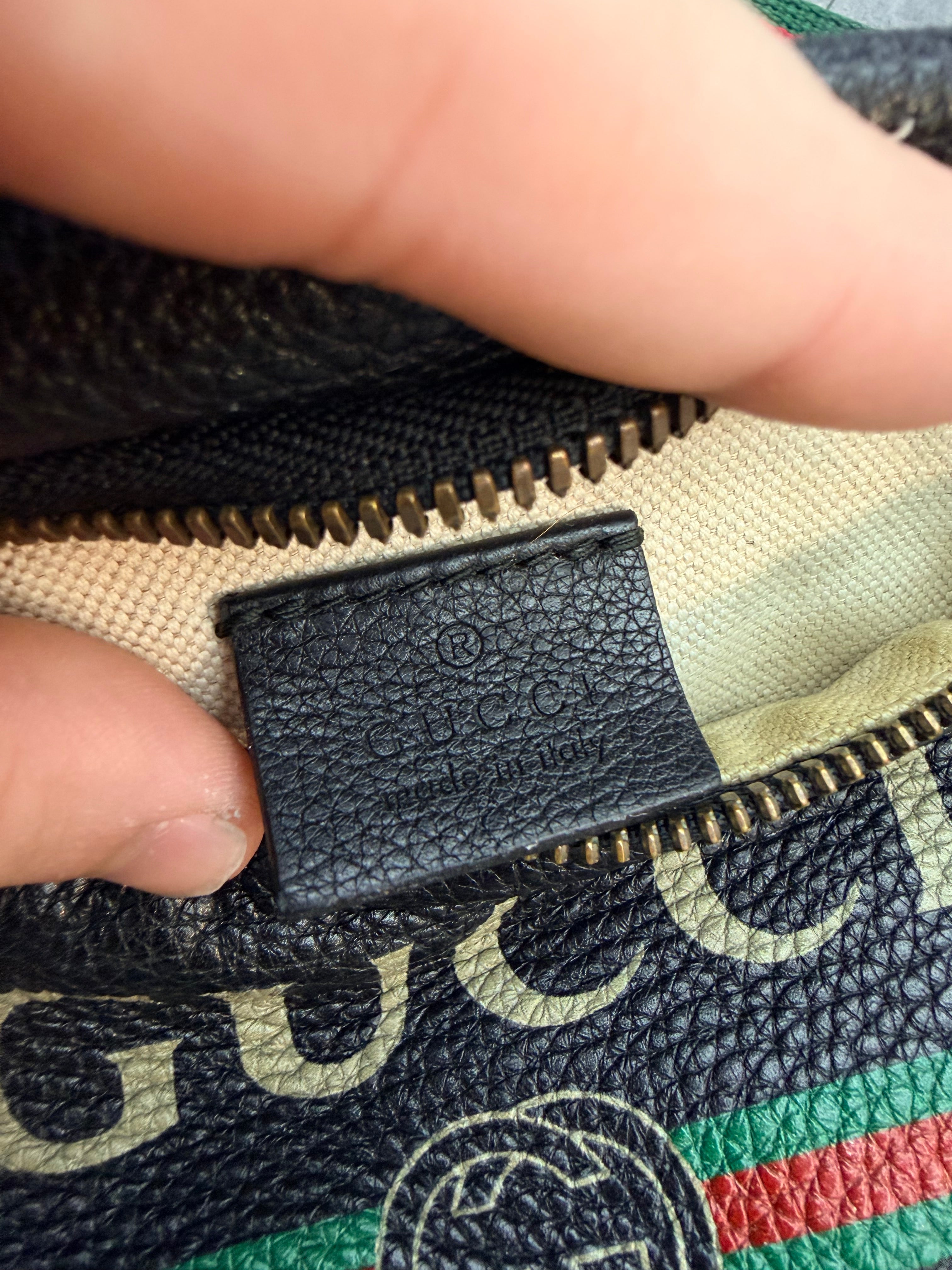 GUCCI Vintage Logo Belt Bag