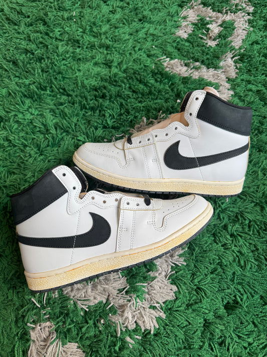 Nike Jordan Air Ship “A Ma Maniere”
