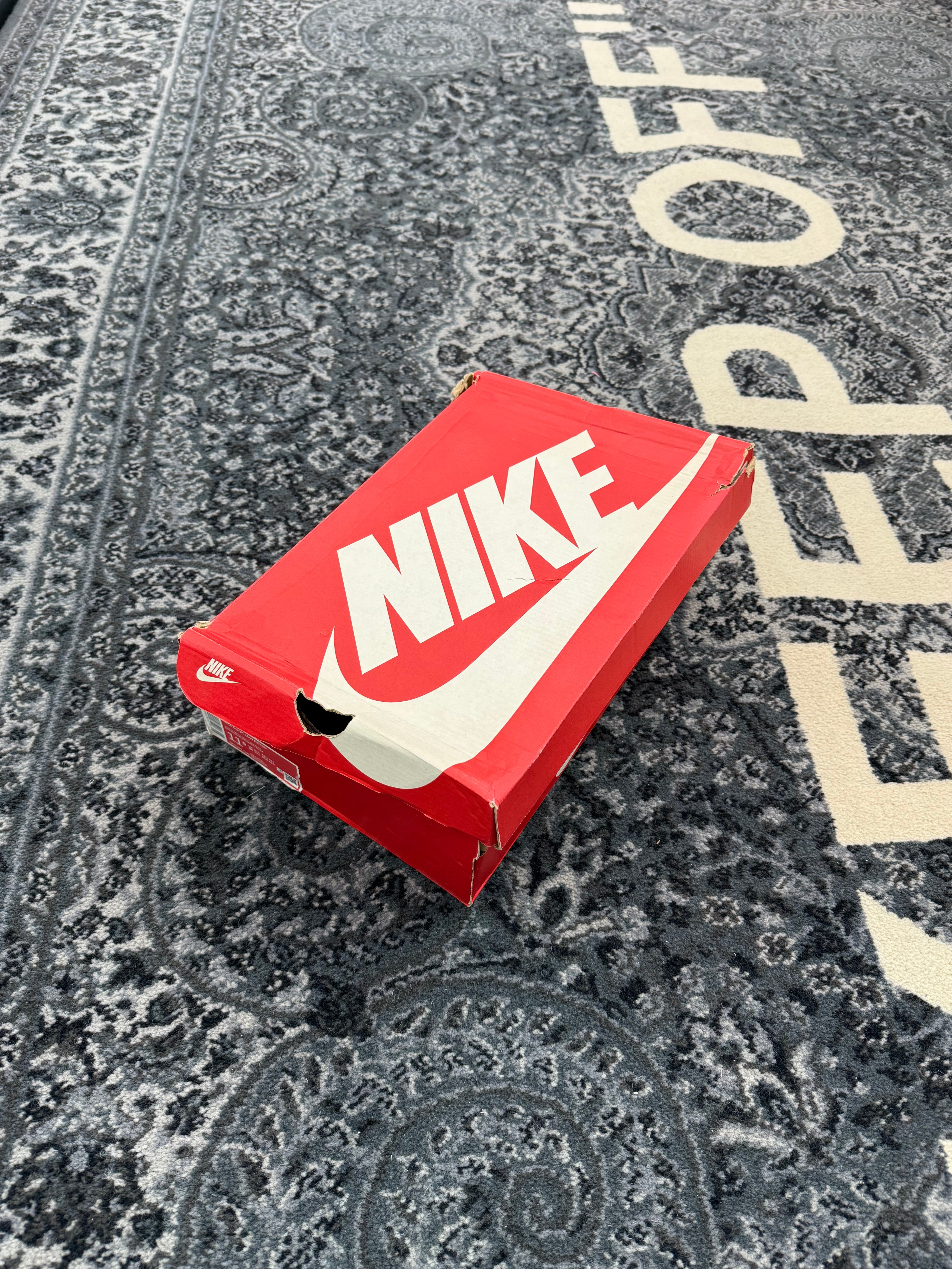 Nike Dunk Low “UNLV”