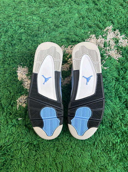Jordan 4 “University Blue”