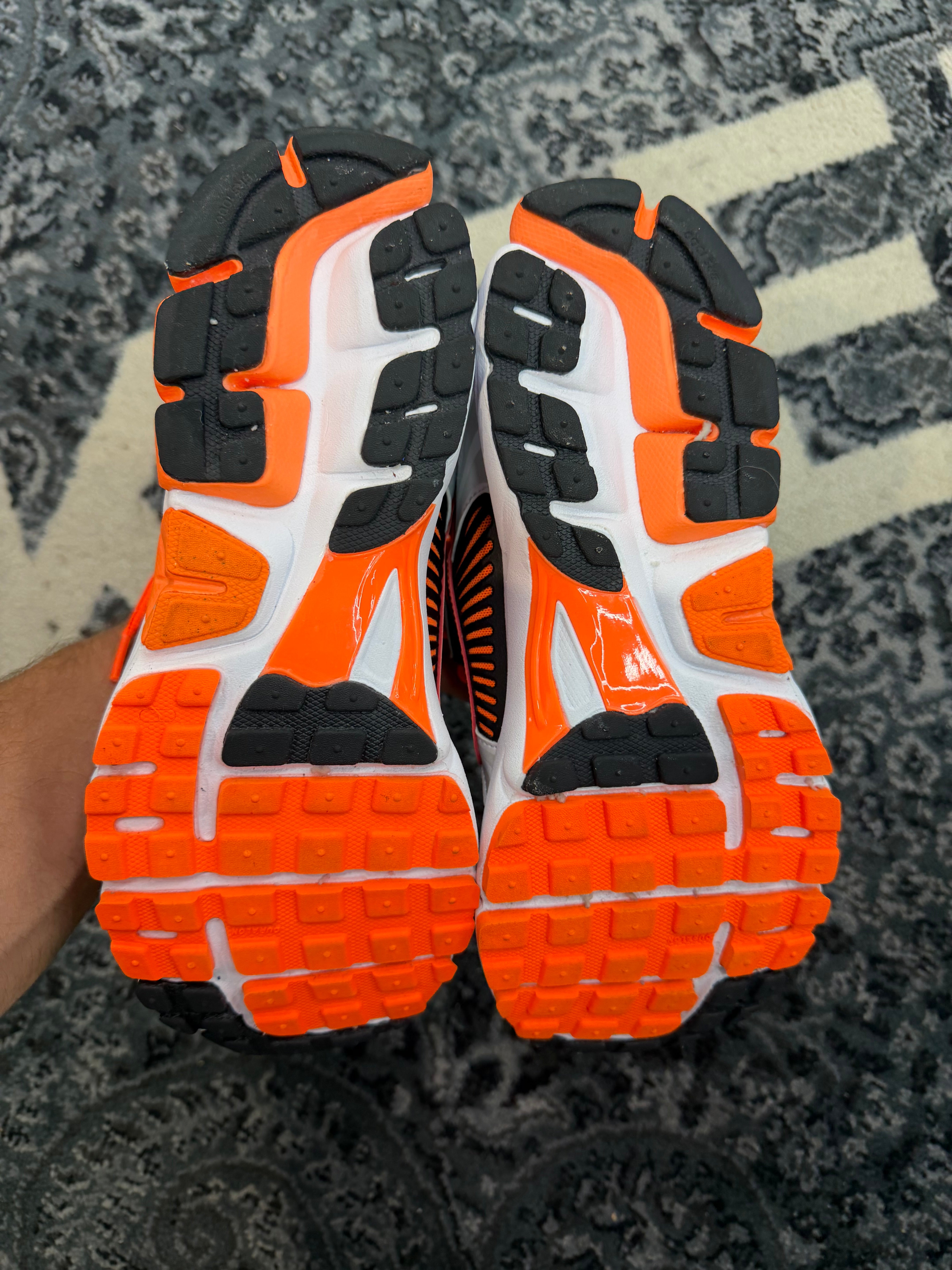 Nike Vomero 5 “Laser Orange”