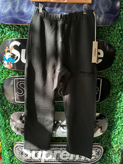 Essentials Relaxed Sweatpants “Black”